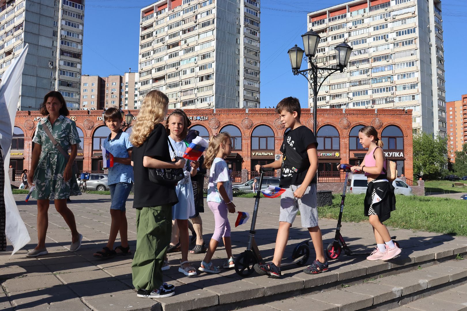 Дзержинский, день семьи, парад семей, много детства,