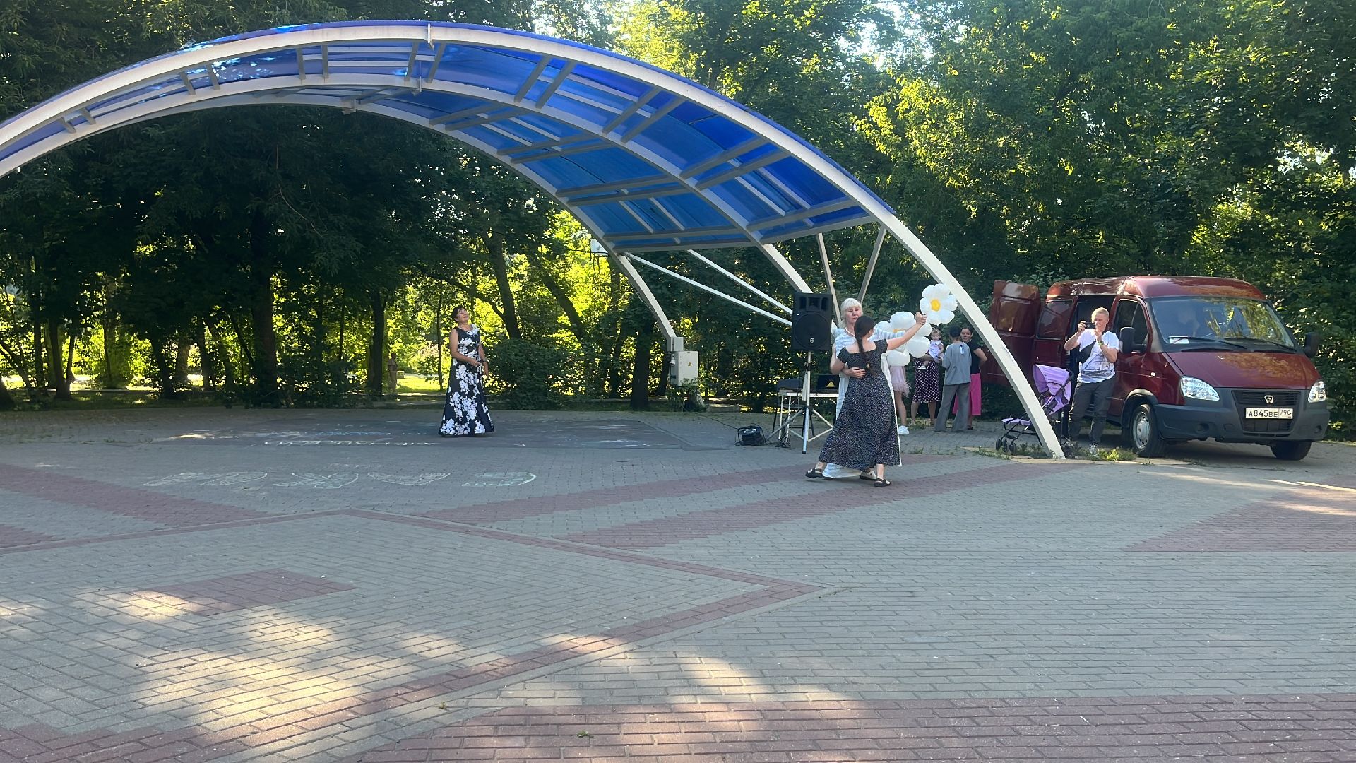 парк, парки балашихи, праздник, день семьи любви и верности,