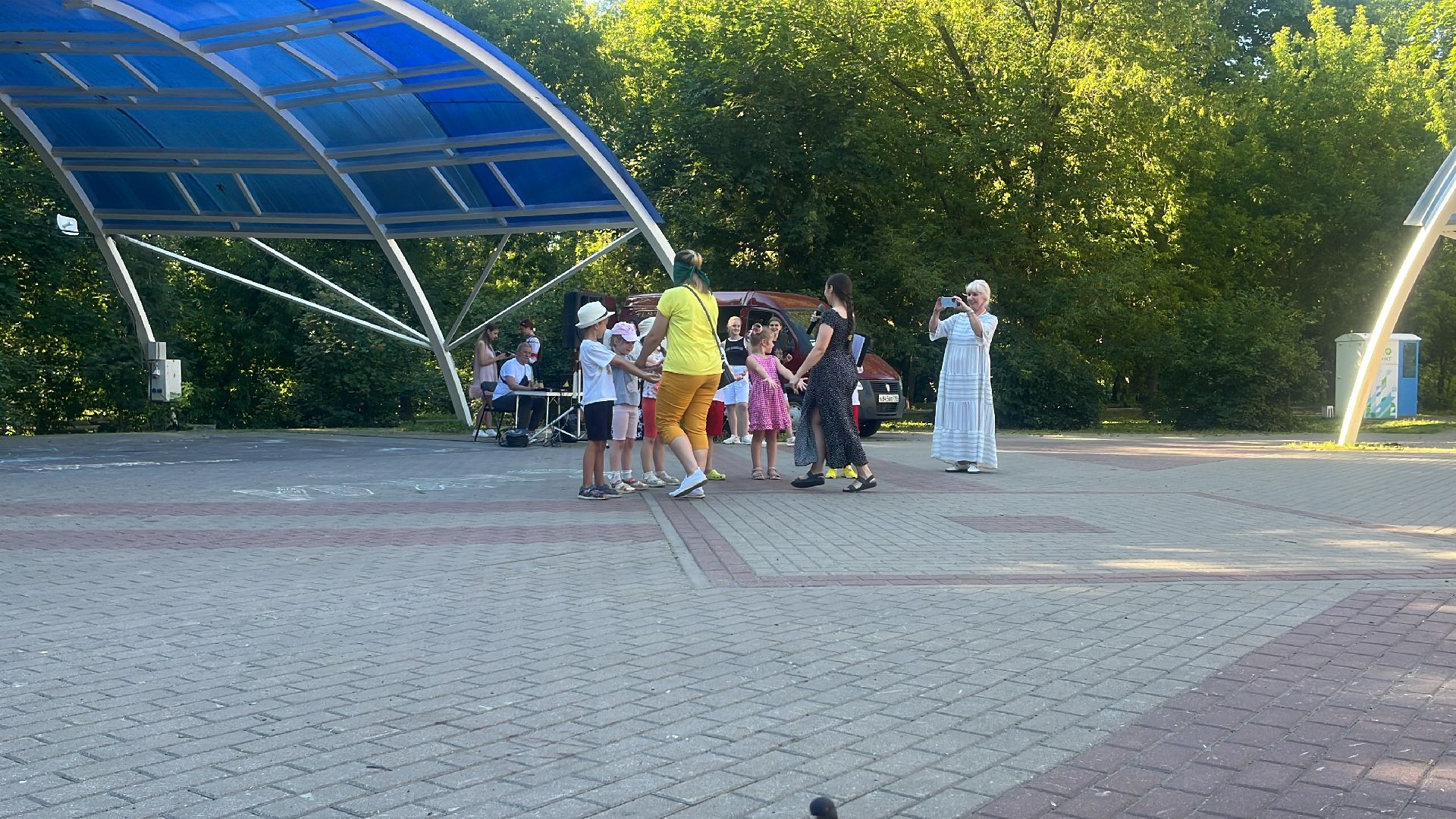 парк, парки балашихи, праздник, день семьи любви и верности,