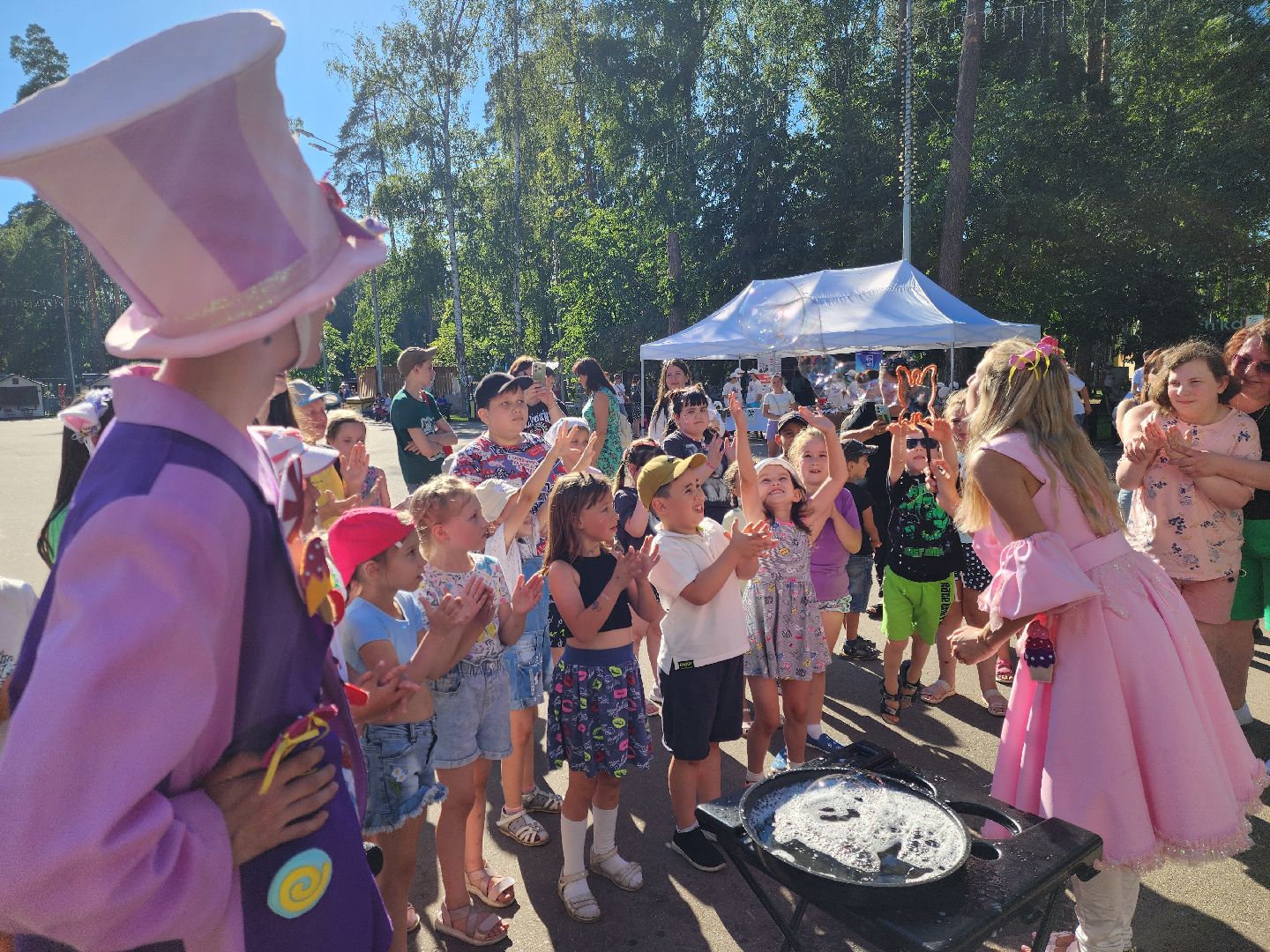 ногинск, центральный парк, день семьи любви и верности, общество, жители, дети, дети бойцов сво, год семьи,