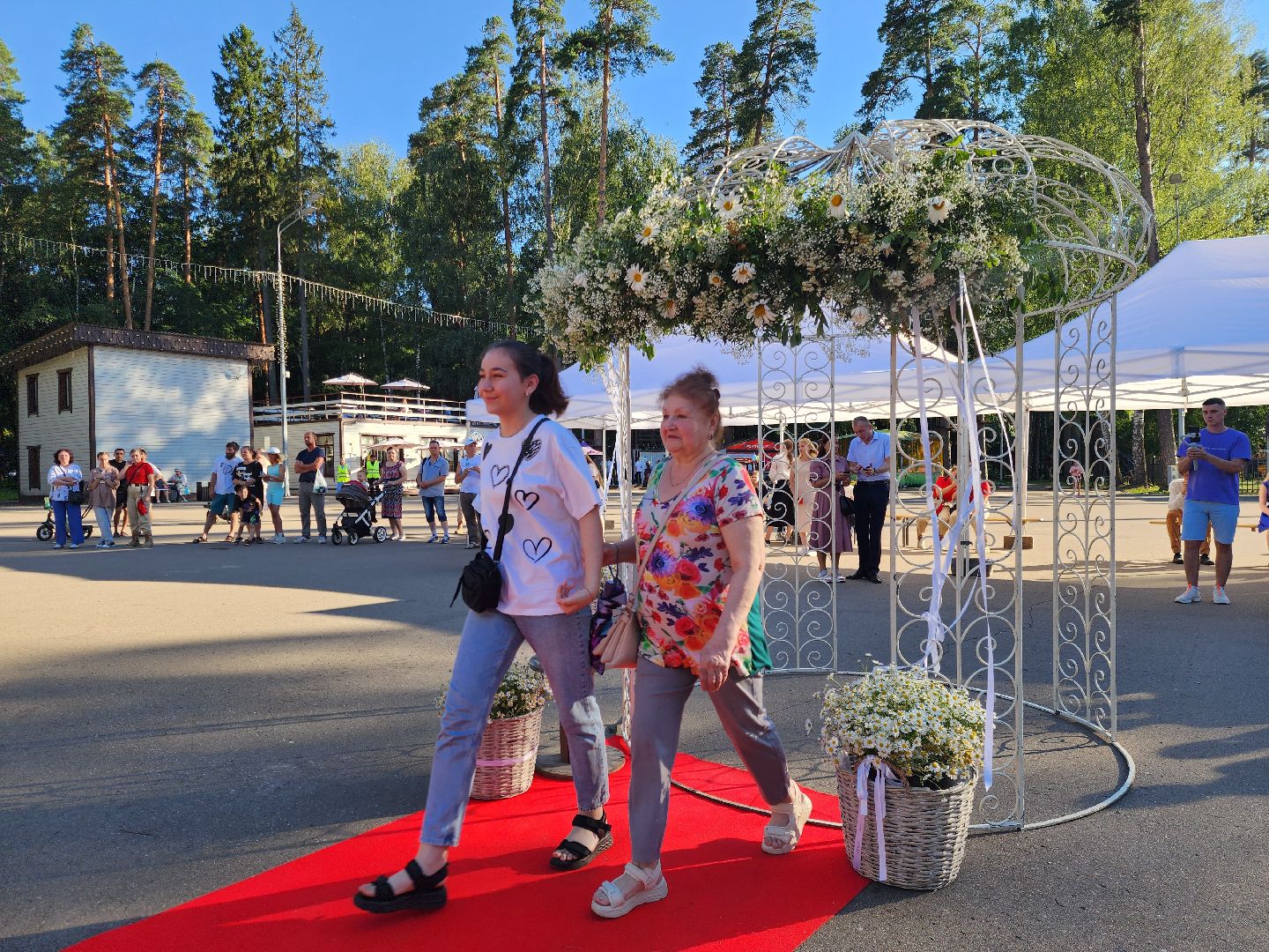 ногинск, день семьи любви и верности, общество, жители, центральный парк, дети, год семьи,