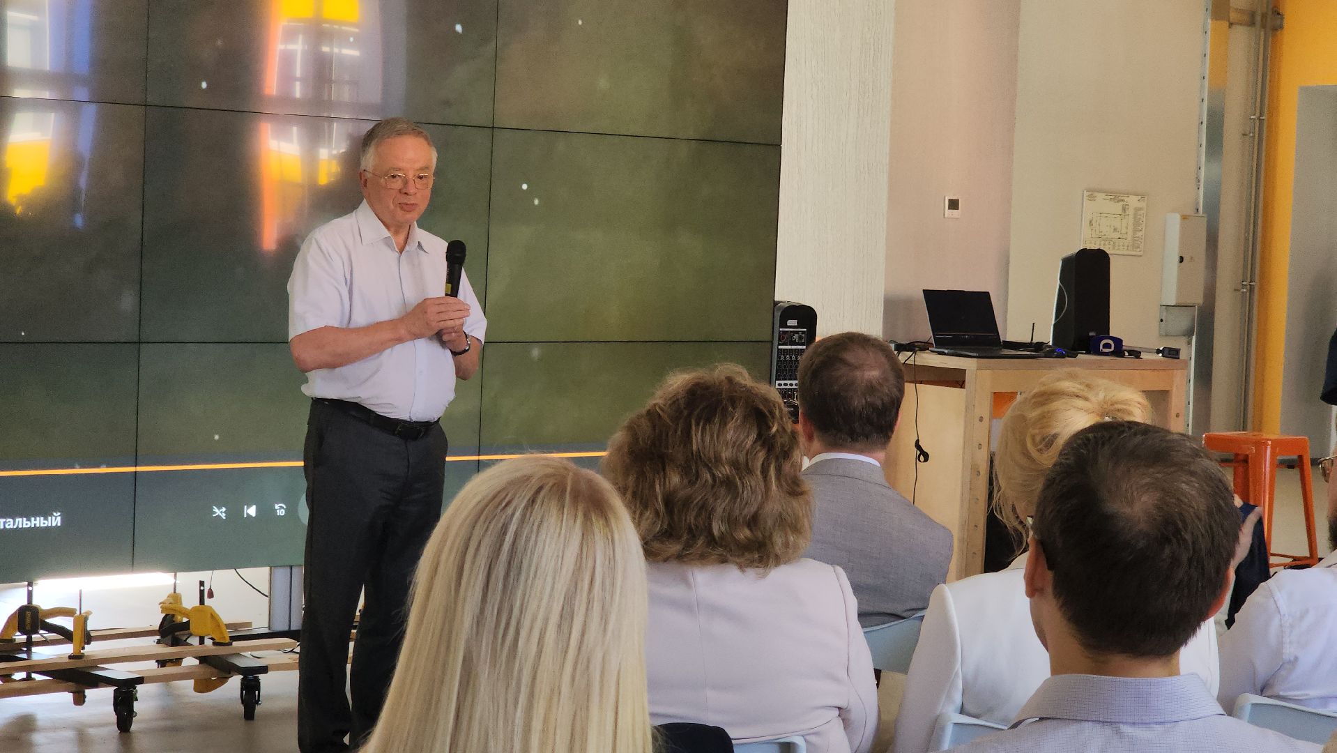 долгопрудный, мфти, петр капица, стела, алея,