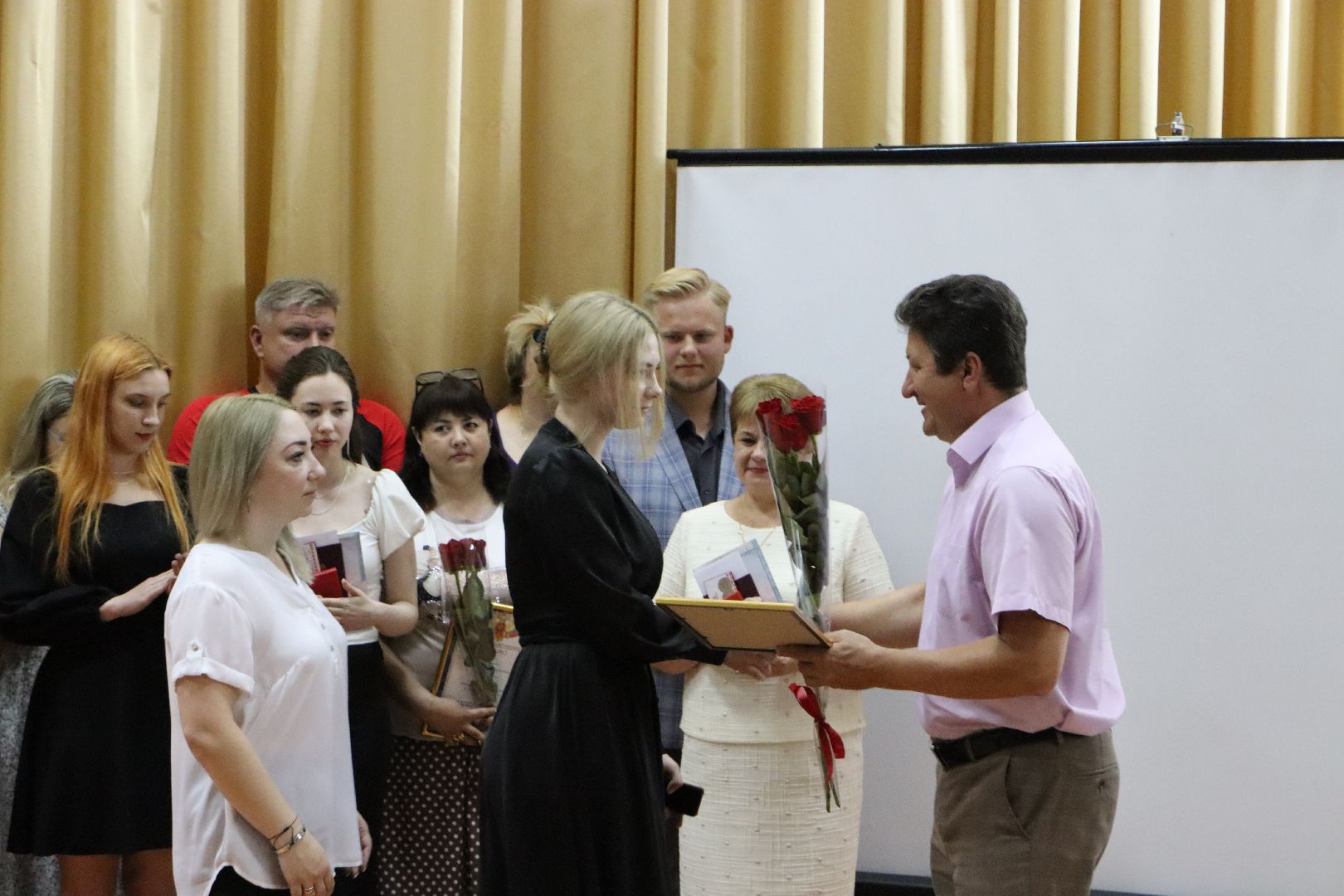 Медалисты 2024, образование МО, Серебряные Пруды, Школа Чуйкова,