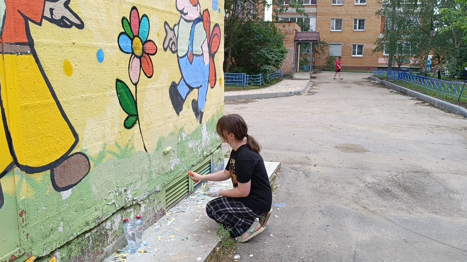 краски, благоустройство, школа, лобня, трудовые бригады,