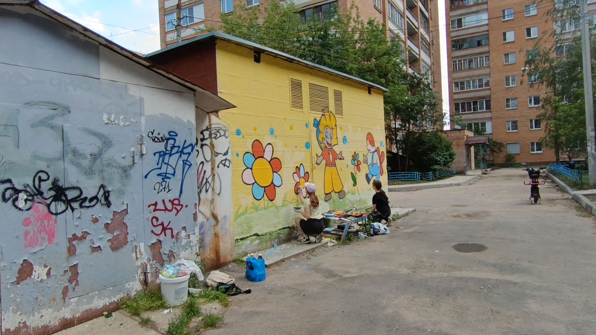 краски, благоустройство, школа, лобня, трудовые бригады,