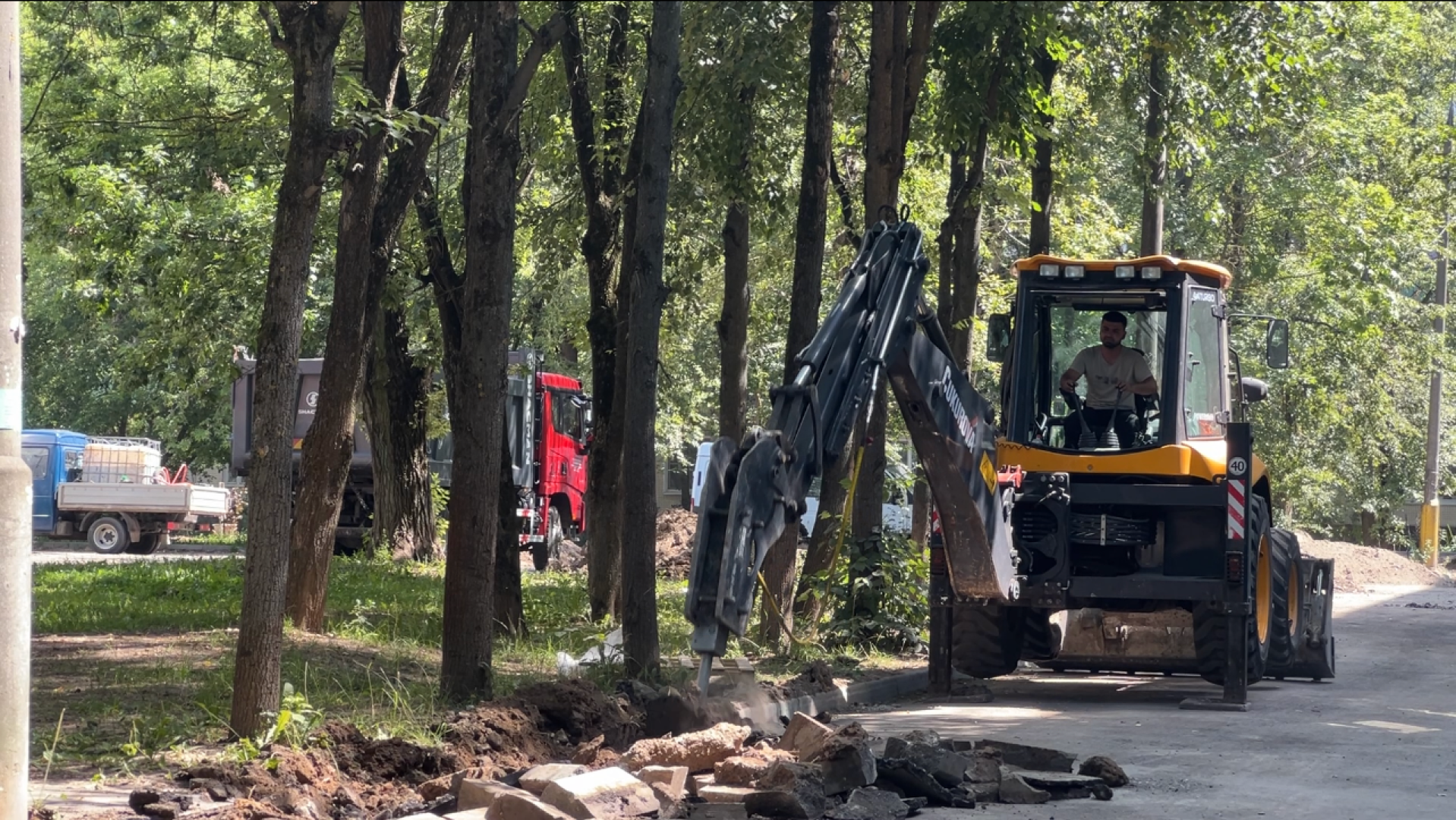 химки, благоустройство, благоустройство двора, замена асфальта, ремонт дорожного покрытия,