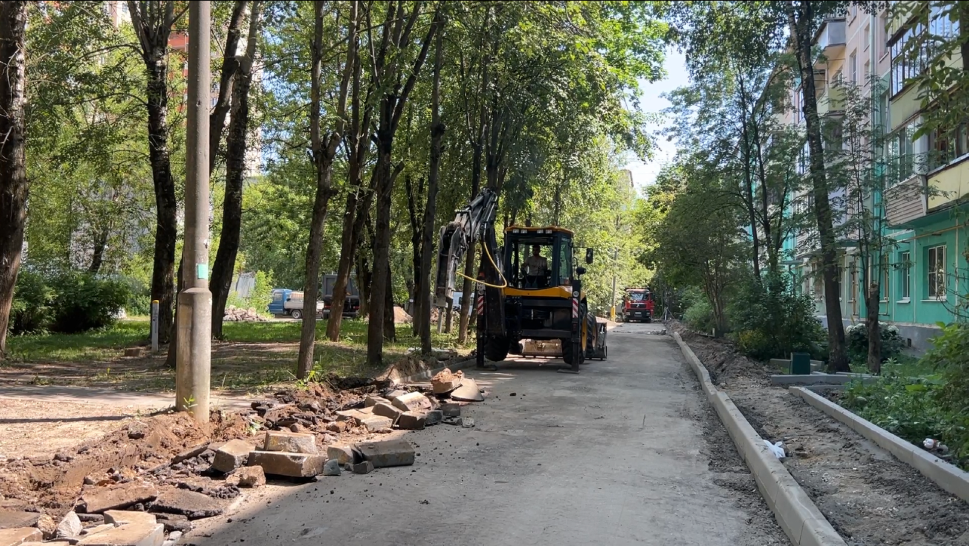 химки, благоустройство, благоустройство двора, замена асфальта, ремонт дорожного покрытия,