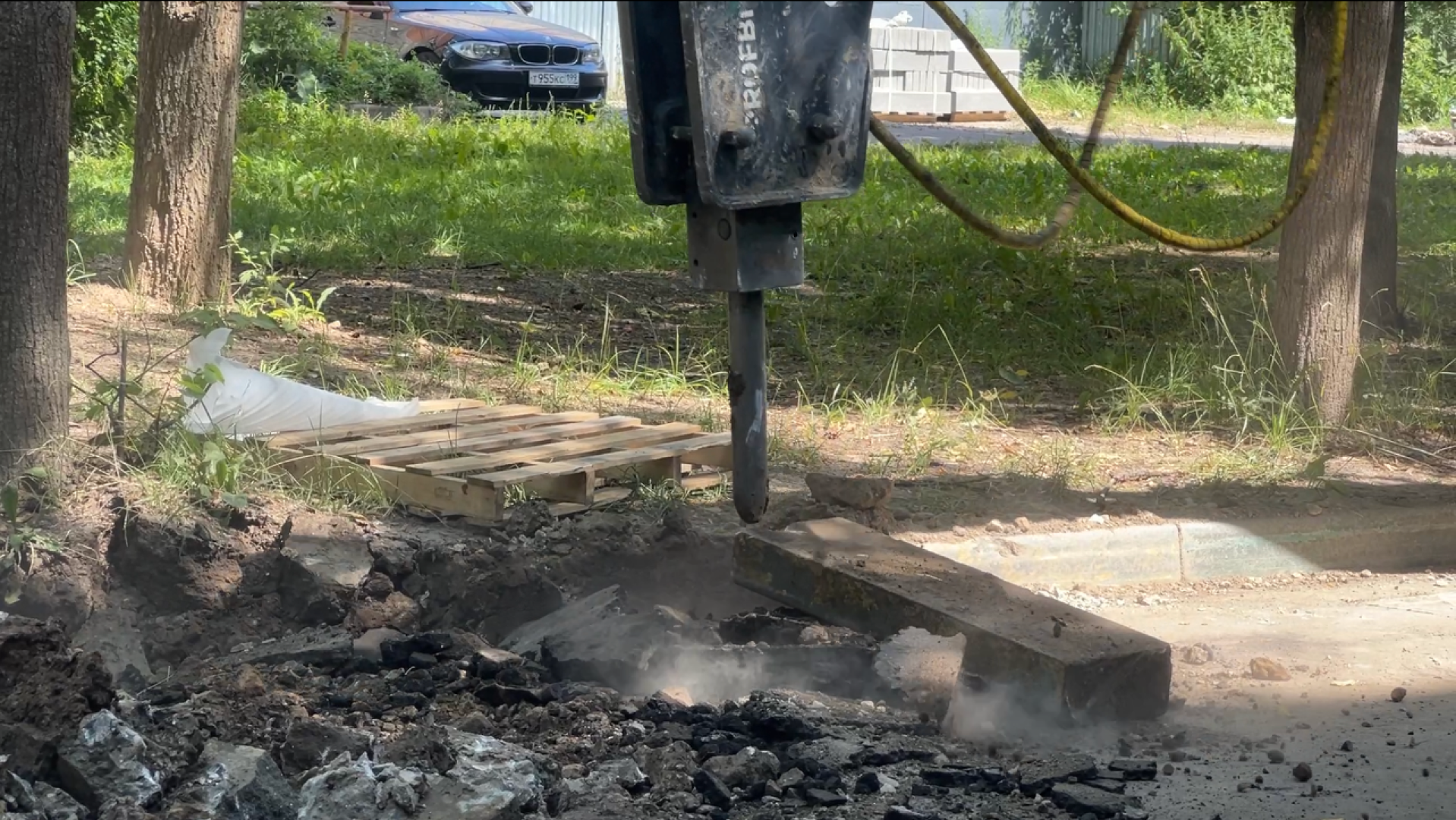 химки, благоустройство, благоустройство двора, замена асфальта, ремонт дорожного покрытия,