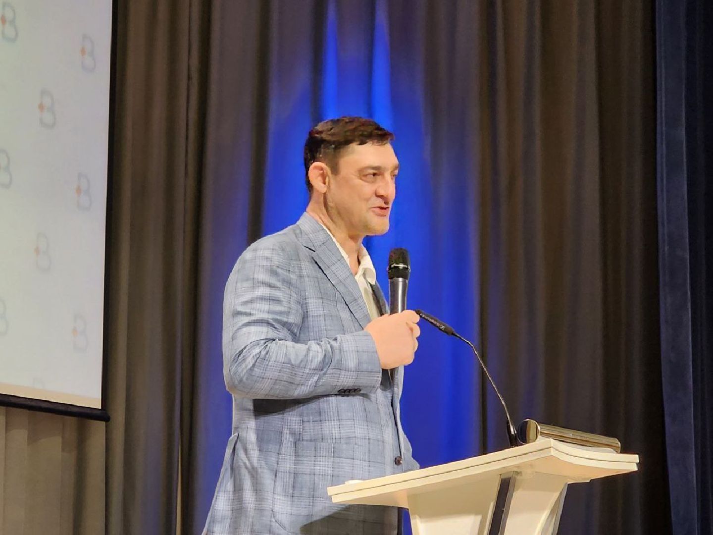 медсестра, видновская клиническая больница, амбулатория поселка володарского, ленинский городской округ,