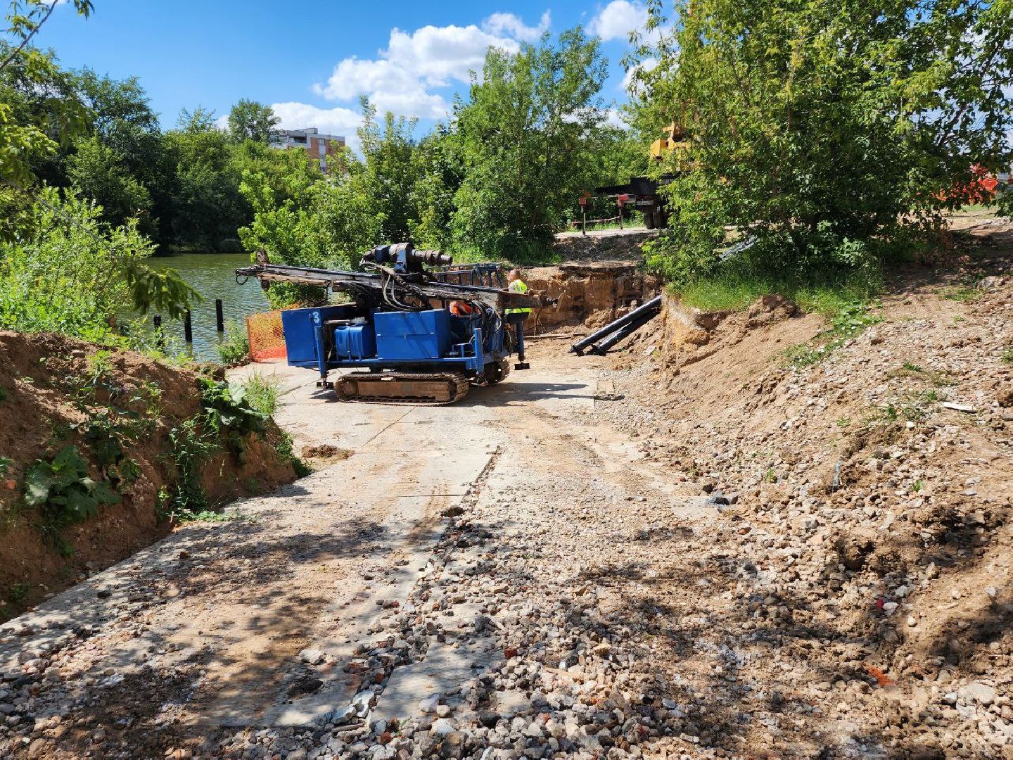 благоустройство набережной, малый тарычевский пруд, компания брусника, благоустройство пруда, тарычево, ленинский округ,