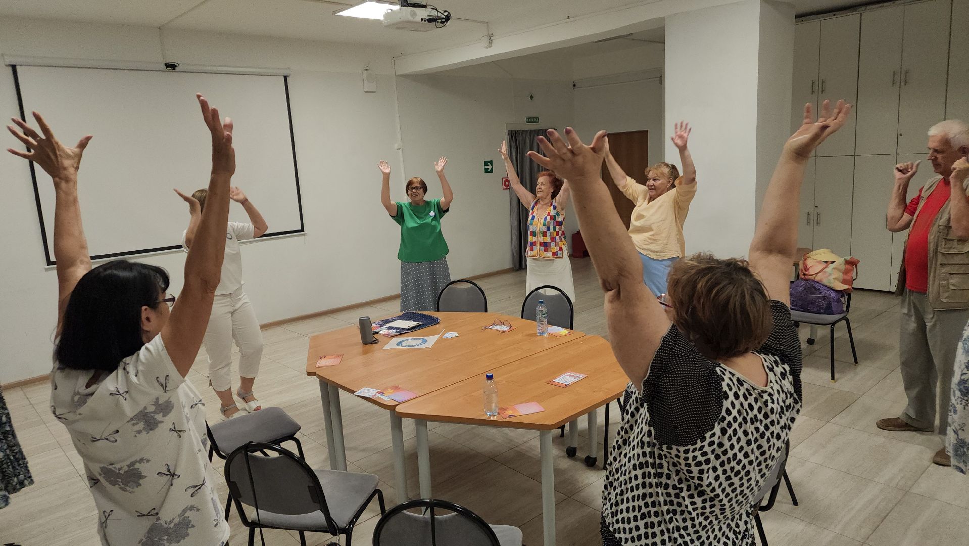 ступино, йога смеха, активное долголетие,