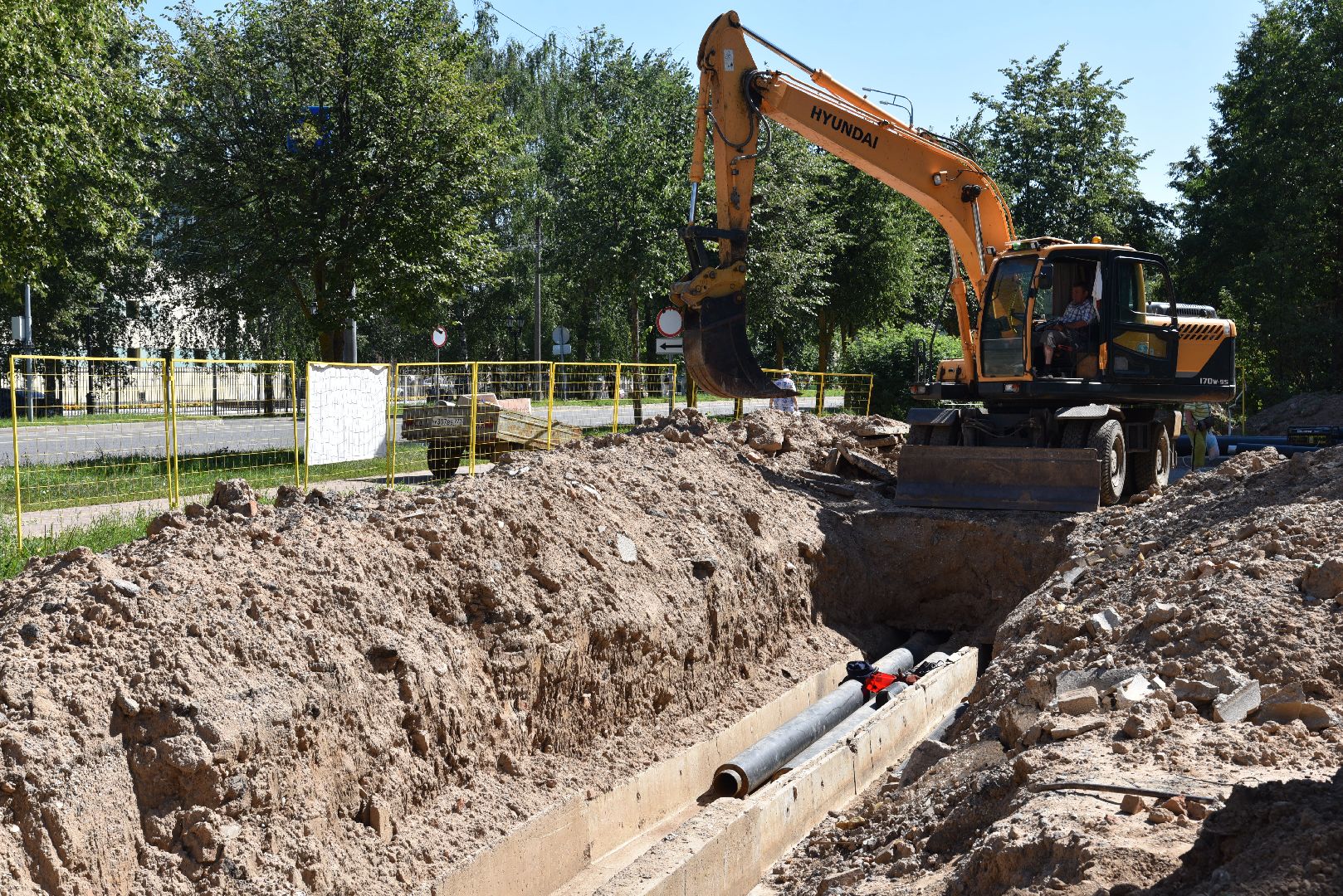 лотошино, благоустройство, жкх, теплосети, теплотрасса, замена теплотрассы, замена труб, коммунальная инфраструктура,