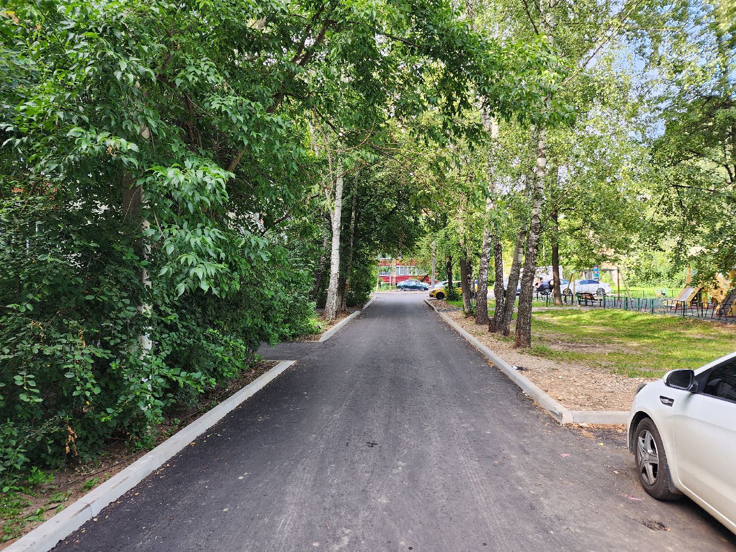 Чехов, улица Молодежная, дворовая территория, комплексное благоустройство, формирование комфортной городской среды, проезды, парковки, пешеходная дорожка, детская площадка, освещение,
