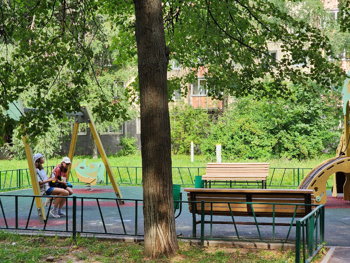 Чехов, улица Молодежная, дворовая территория, комплексное благоустройство, формирование комфортной городской среды, проезды, парковки, пешеходная дорожка, детская площадка, освещение,