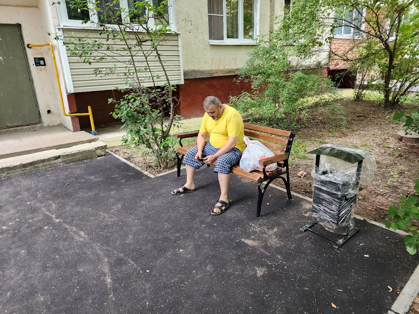 Чехов, улица Молодежная, дворовая территория, комплексное благоустройство, формирование комфортной городской среды, проезды, парковки, пешеходная дорожка, детская площадка, освещение,