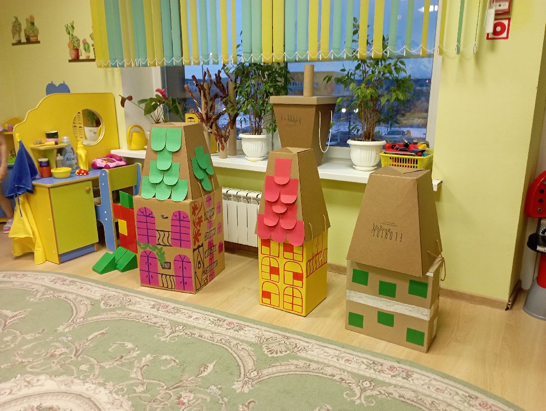 Дубна, общество