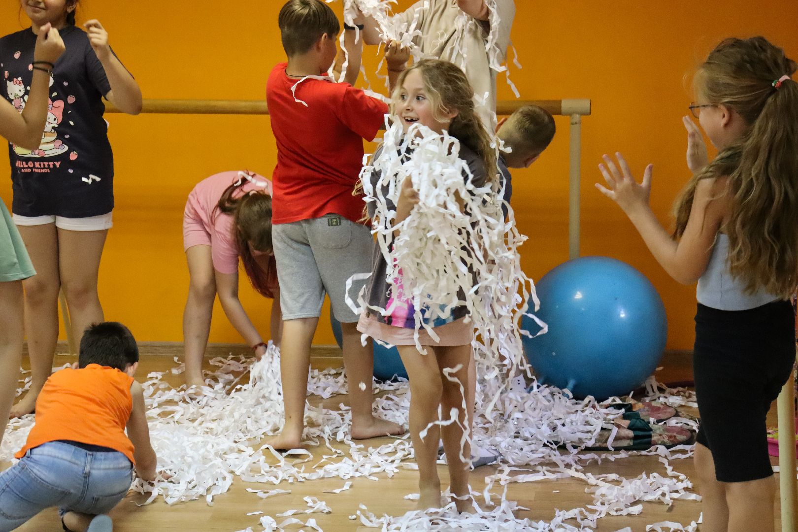 дк вертикаль, вертикальные каникулы, дзержинский,