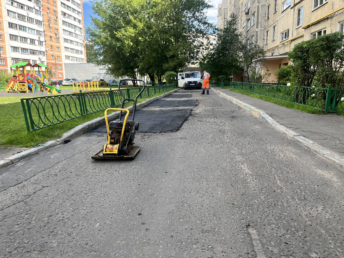 ямы, ямы на дорогах, дороги, ремонт, ремонт автомобильных дорог, ремонт дорог, ямочный ремонт,