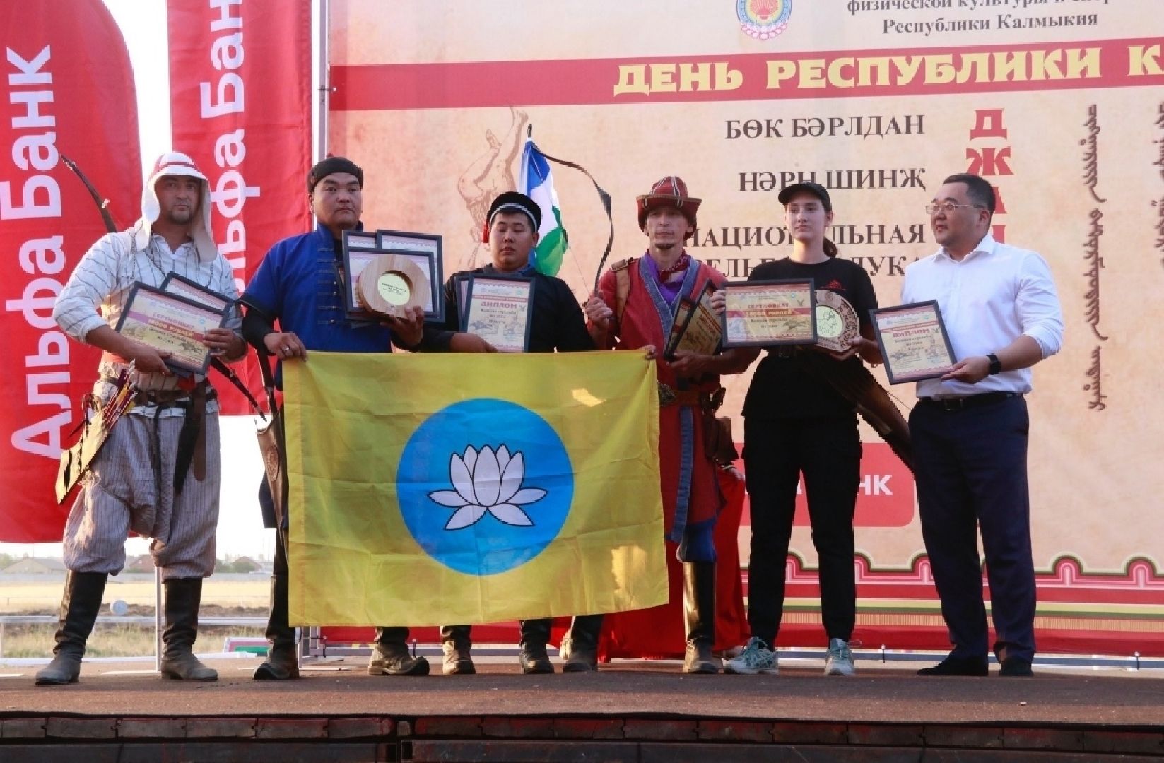 лошади, шаховская, спортсмены, конно-спортивная школа,