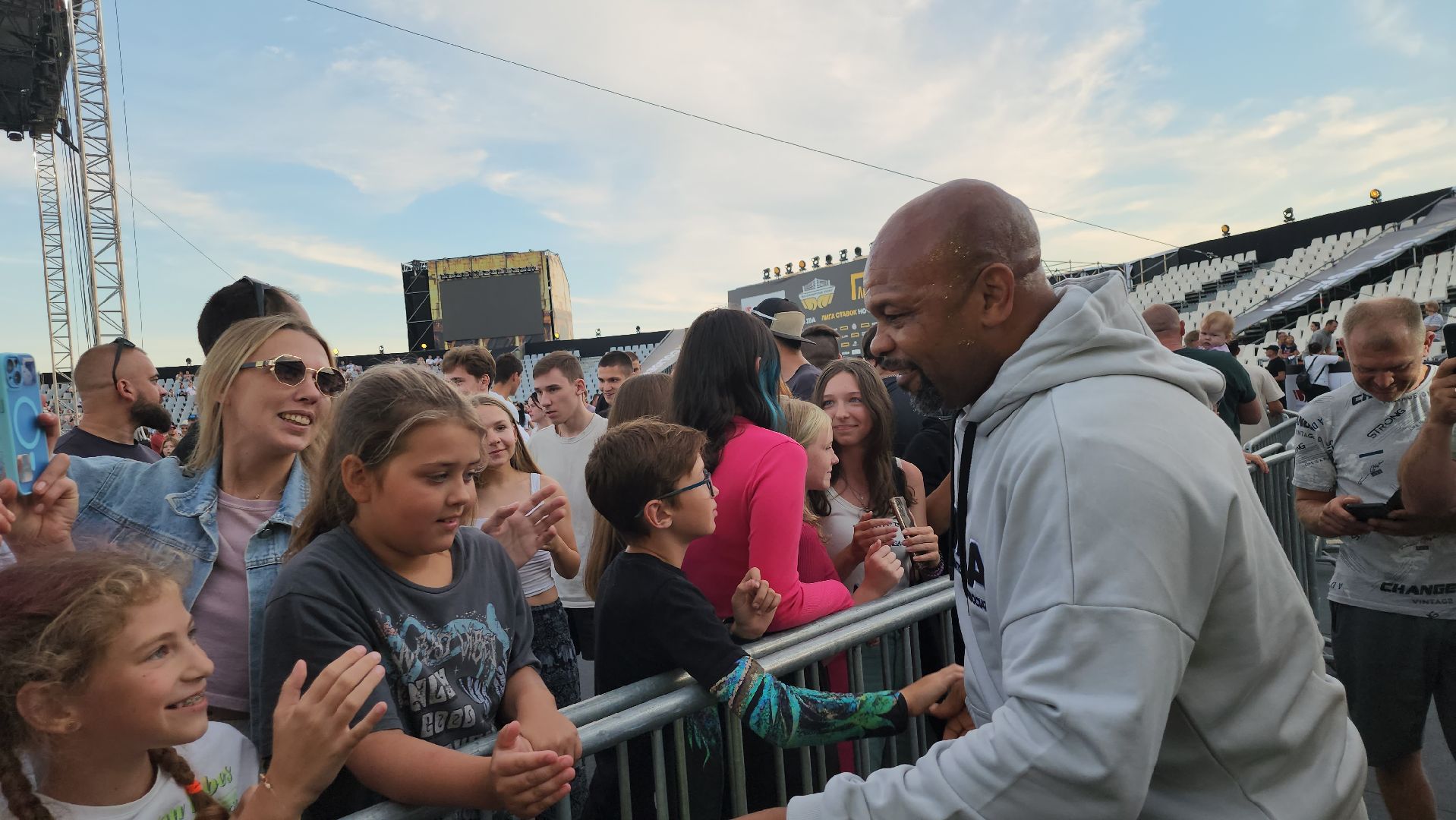 серпухов, спорт, бокс, рой джонс,