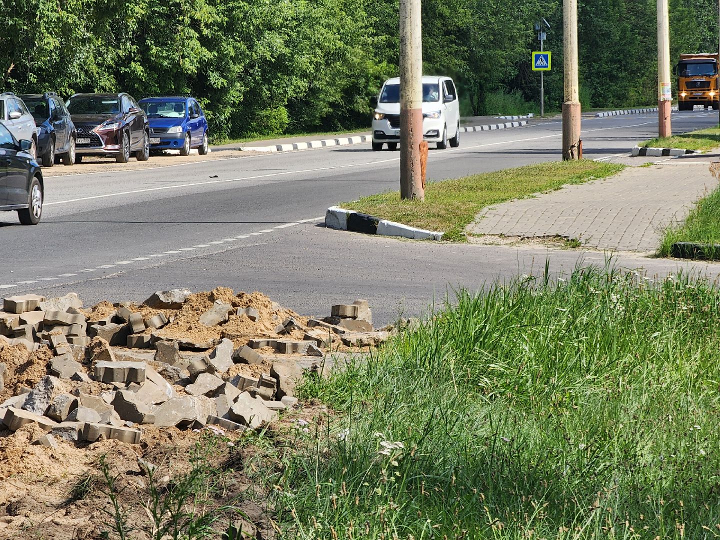 Дубна, Благоустройство, Дороги, Демонтаж тротуара,