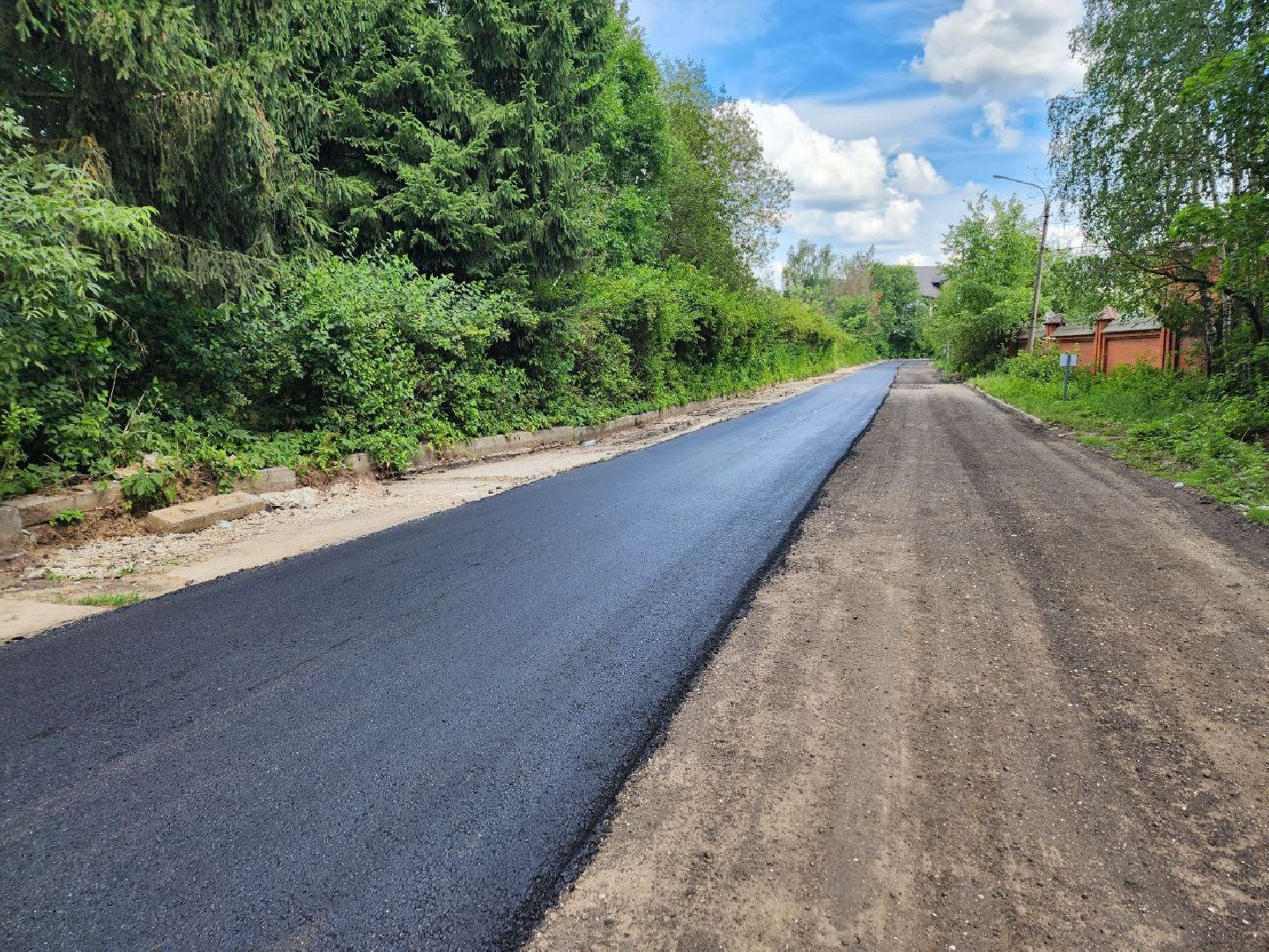 Солнечногорск, укладка асфальта, рабочие, Жители, Устройство дороги,