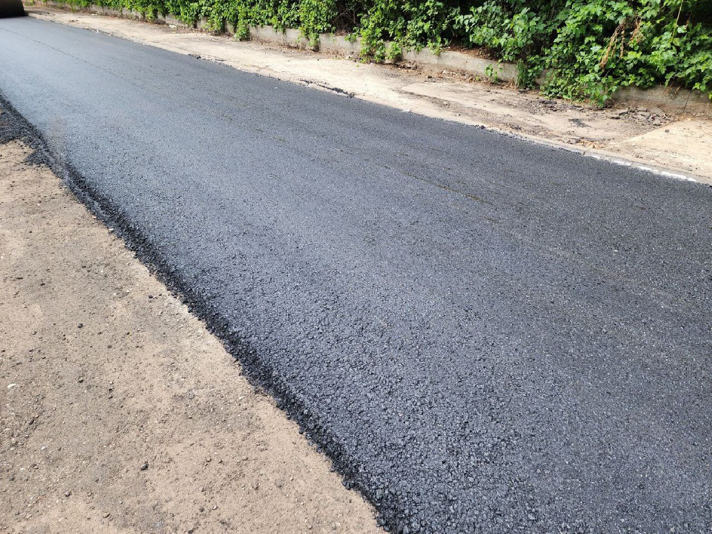 Солнечногорск, укладка асфальта, рабочие, Жители, Устройство дороги,