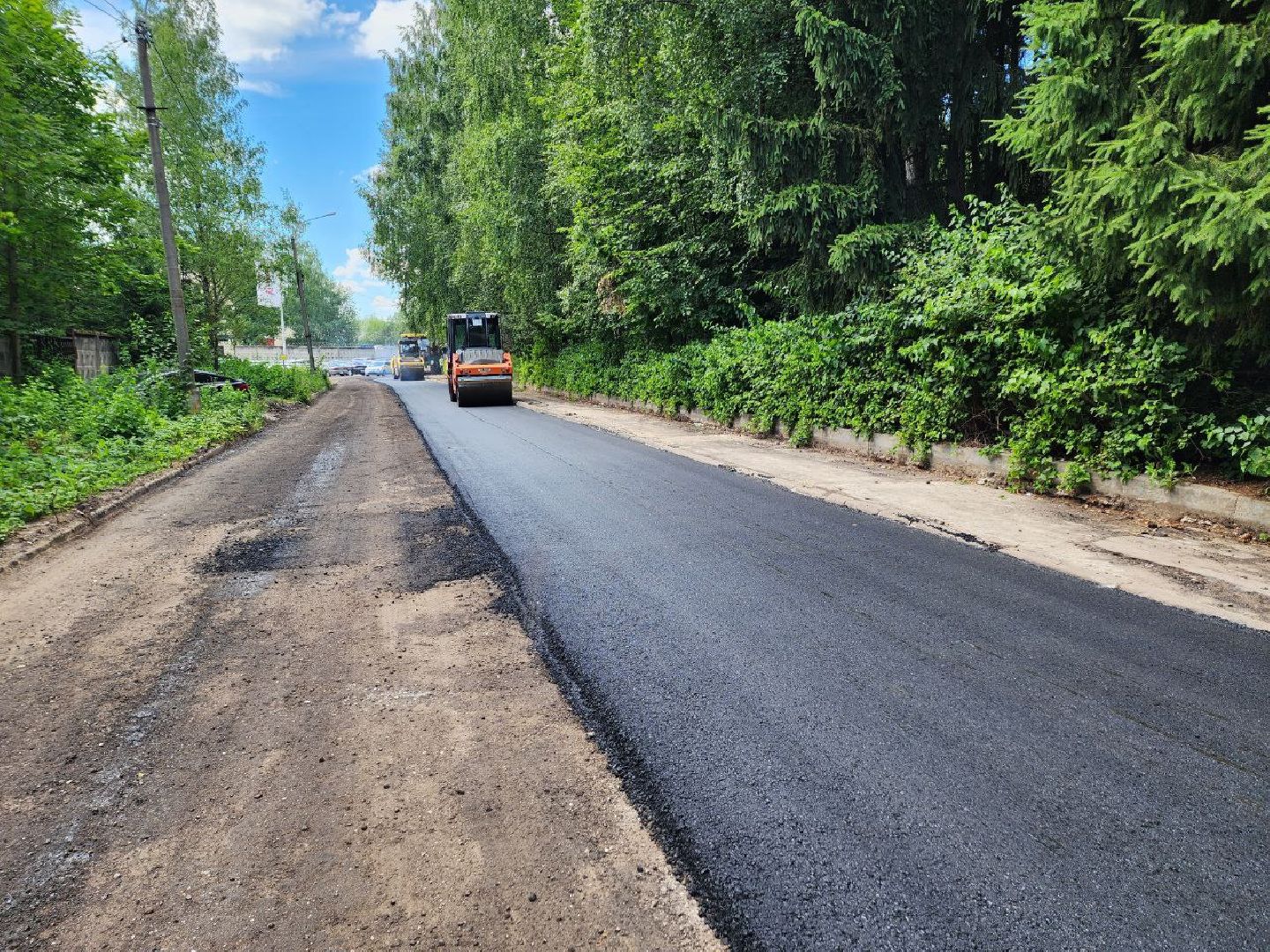 Солнечногорск, укладка асфальта, рабочие, Жители, Устройство дороги,