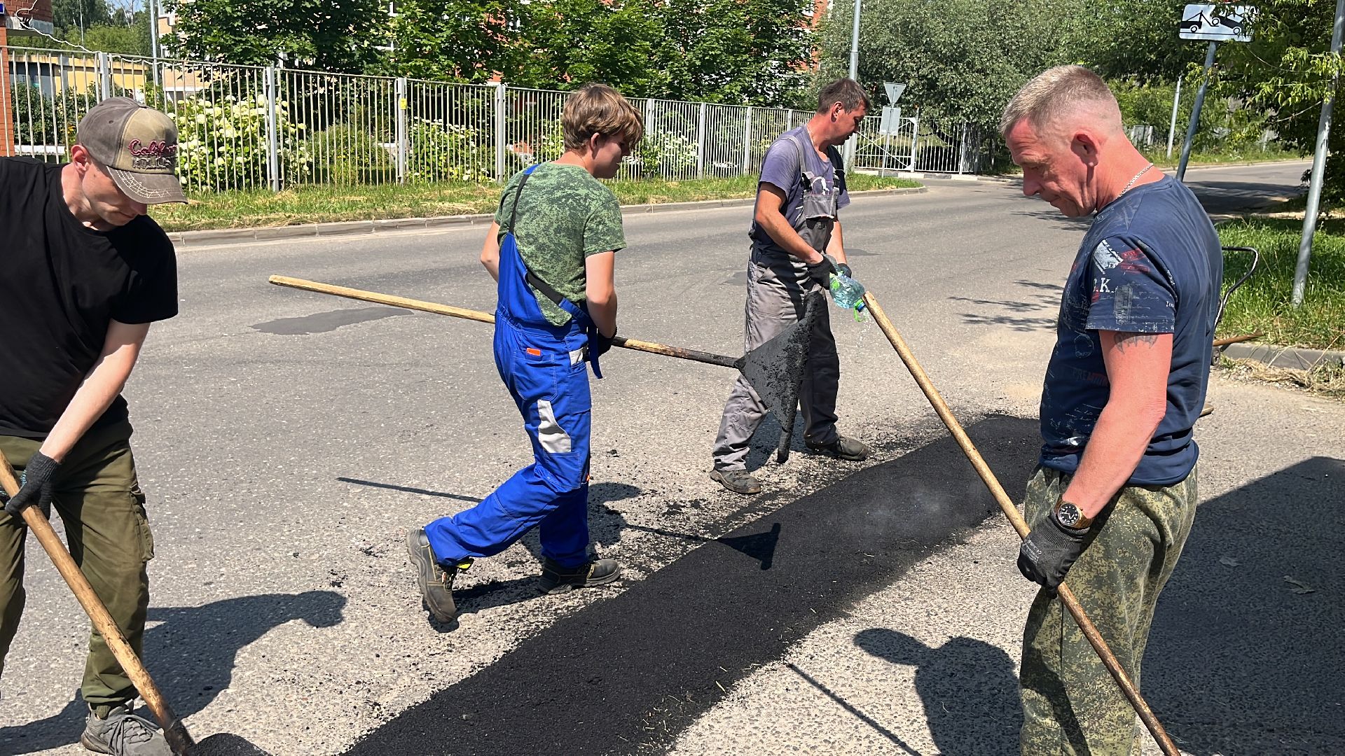 ямы, ямы на дорогах, дороги, ремонт, ремонт автомобильных дорог, ремонт дорог, ямочный ремонт,