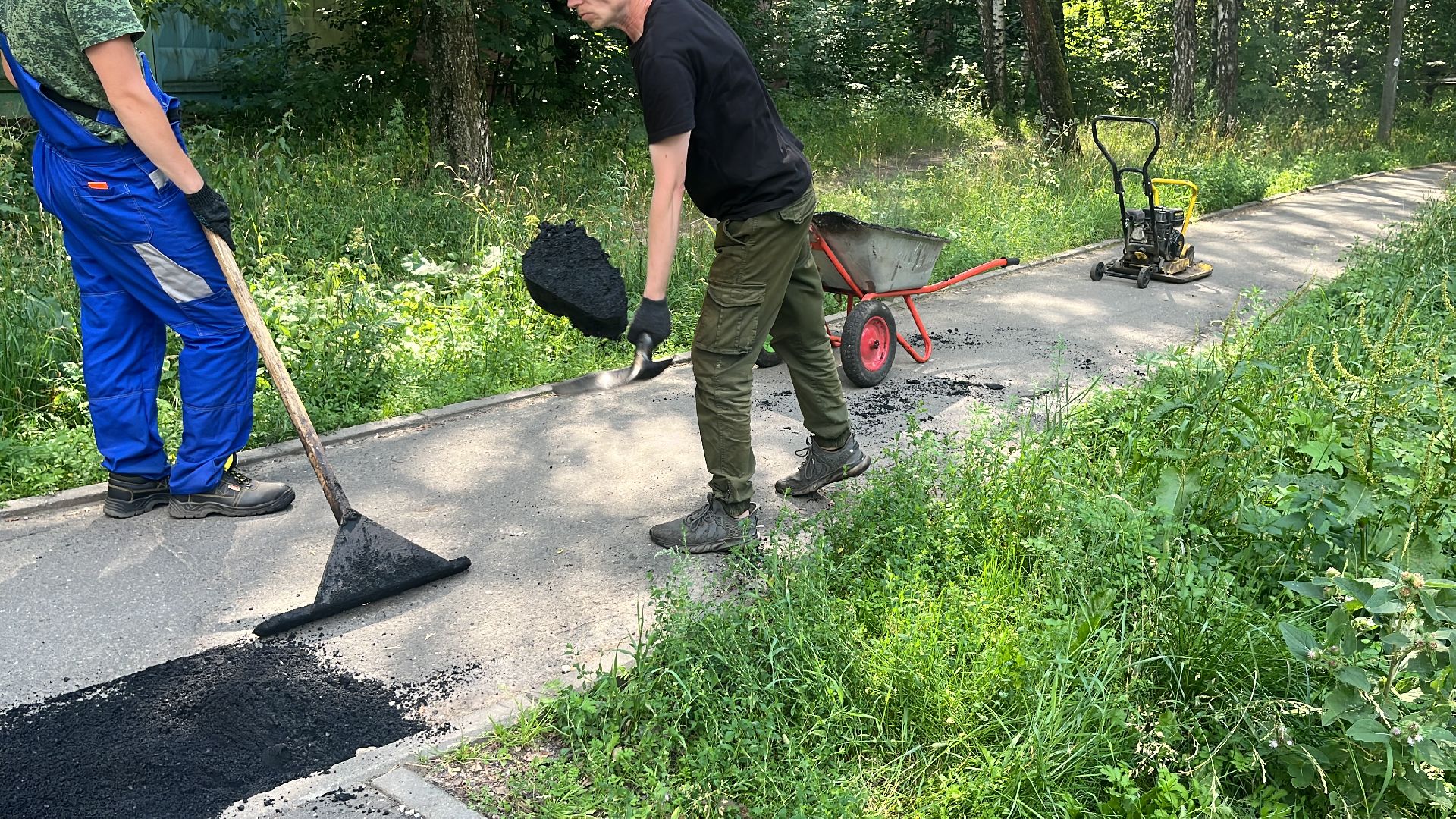 ямы, ямы на дорогах, дороги, ремонт, ремонт автомобильных дорог, ремонт дорог, ямочный ремонт,