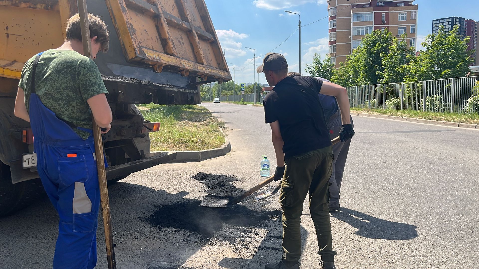 ямы, ямы на дорогах, дороги, ремонт, ремонт автомобильных дорог, ремонт дорог, ямочный ремонт,