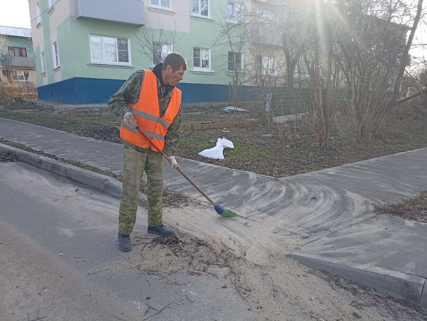 Серпухов, рейд, дворы, МКД, уборка