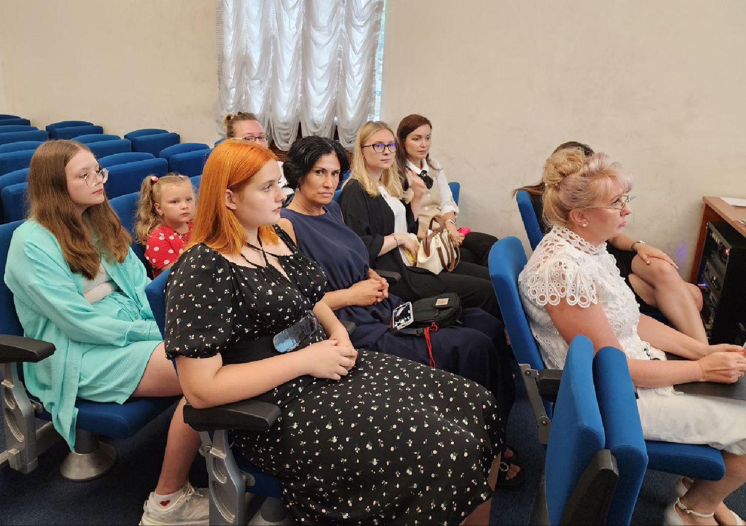 паспорт, вручение паспортов, ленинский округ, движение первых, молодежь ленинского округа,