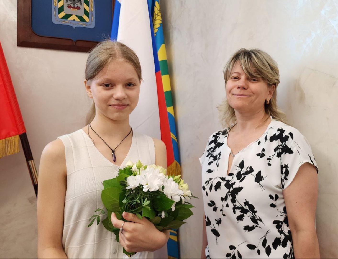 паспорт, вручение паспортов, ленинский округ, движение первых, молодежь ленинского округа,