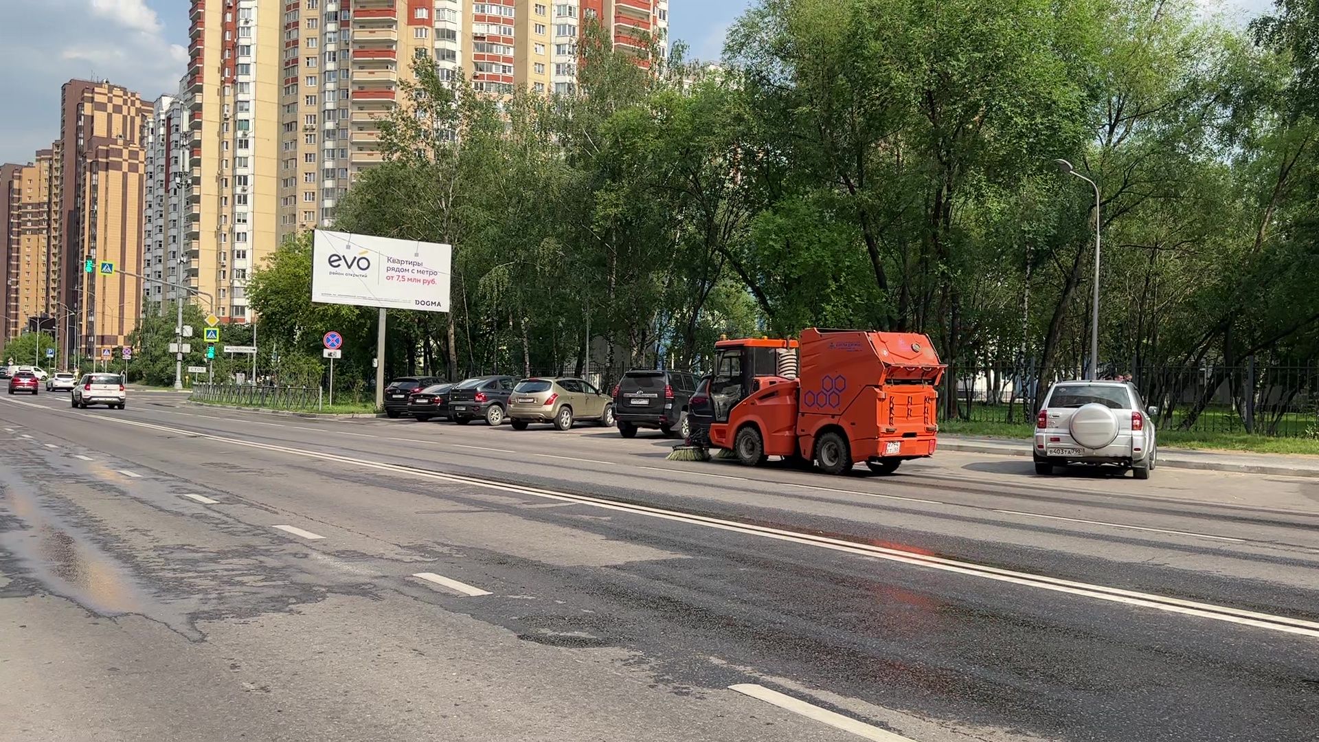 Реутов, тополиный пух, погода, жара, лето, снег летом,