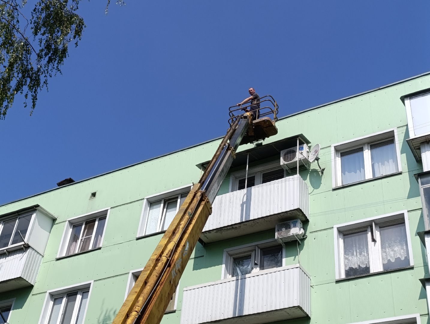 Бронницы, Благоустройство, Управляющая компания бронницкого городского хозяйства, Сетки от птиц, Подготовка к отопительному сезону,