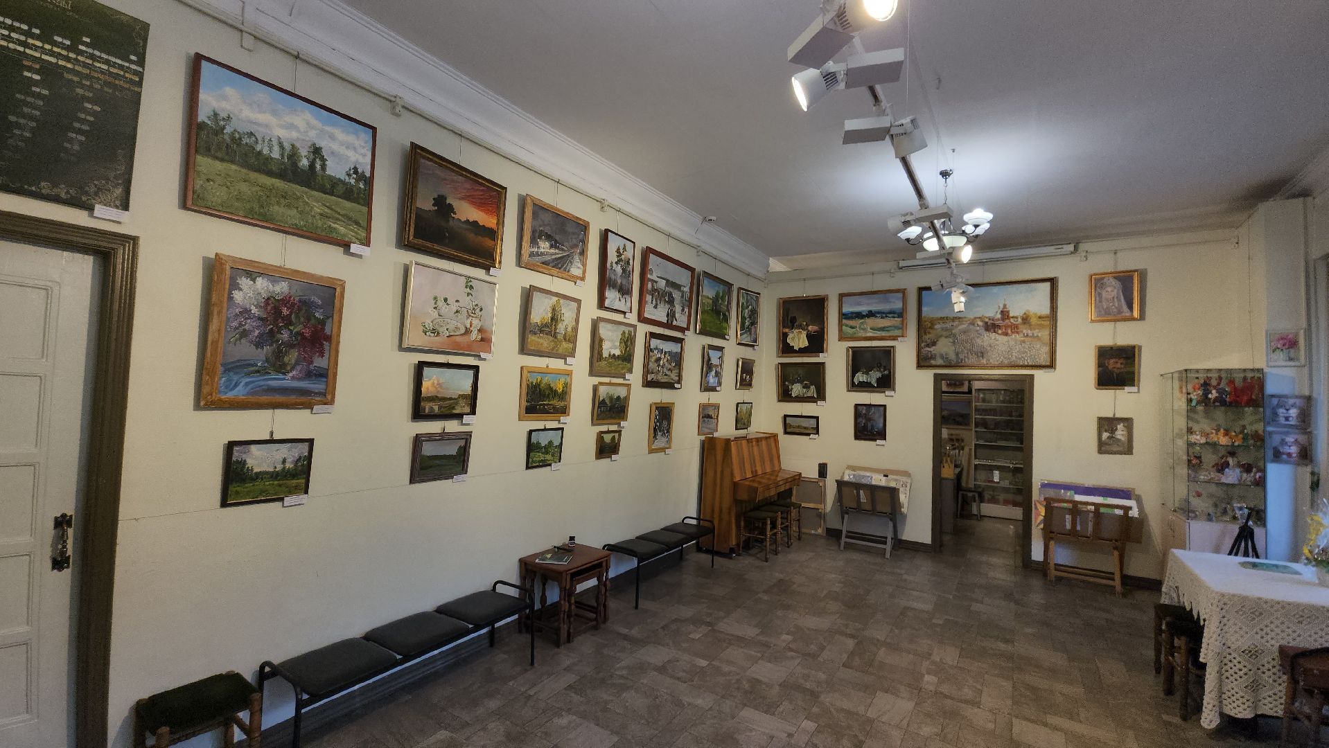 галерея 5 дом, ул Жуковского, Владимир Жуков, выставка, Живопись учитель мой и воспитатель,