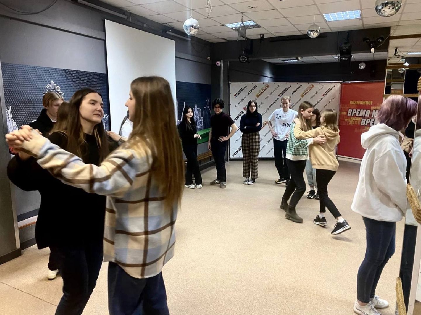 Вальс Победы, волонтеры, репетиции, 9 Мая, Дзержинский