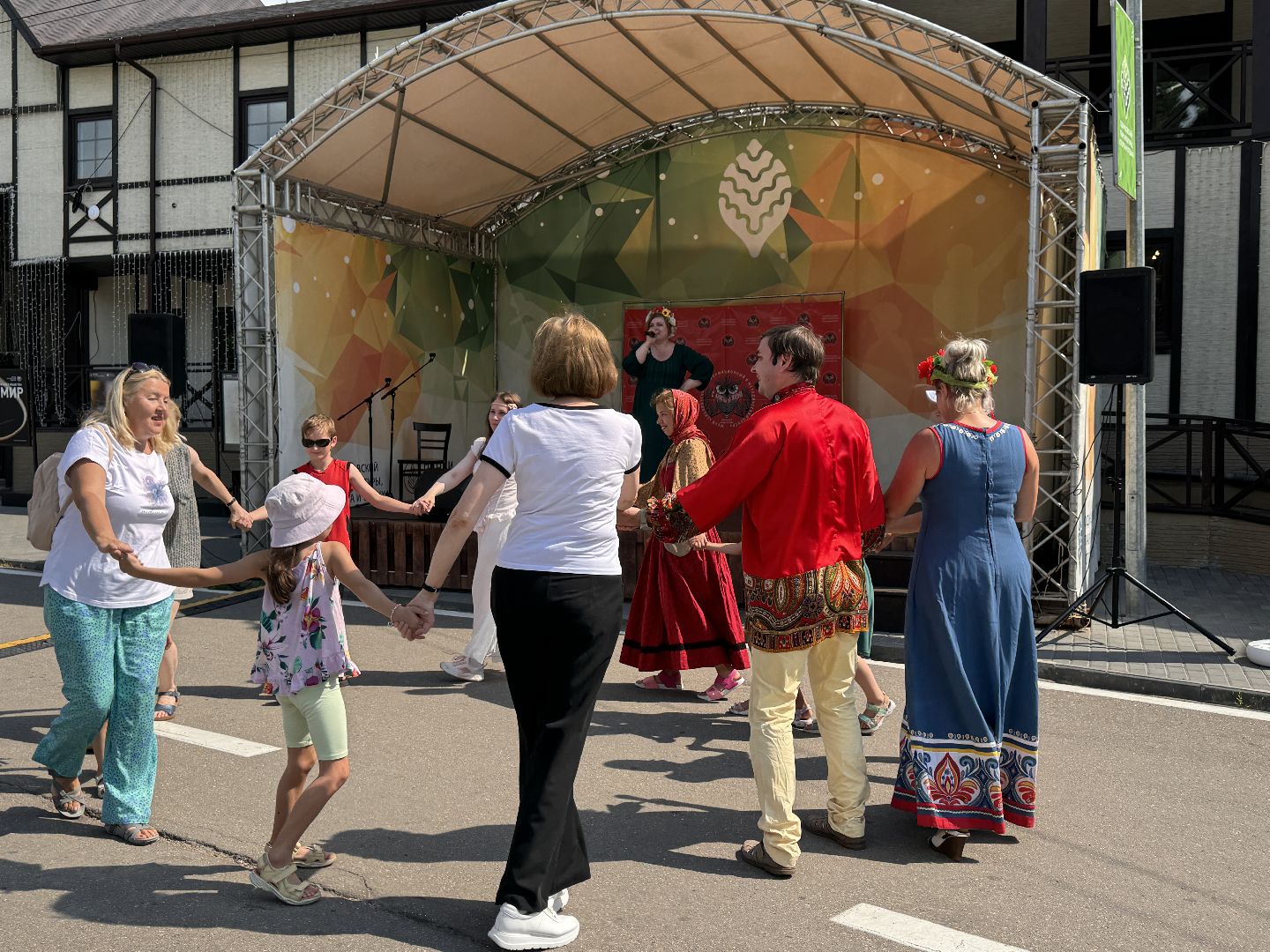 культура россии, народные игры, парки подмосковья .,