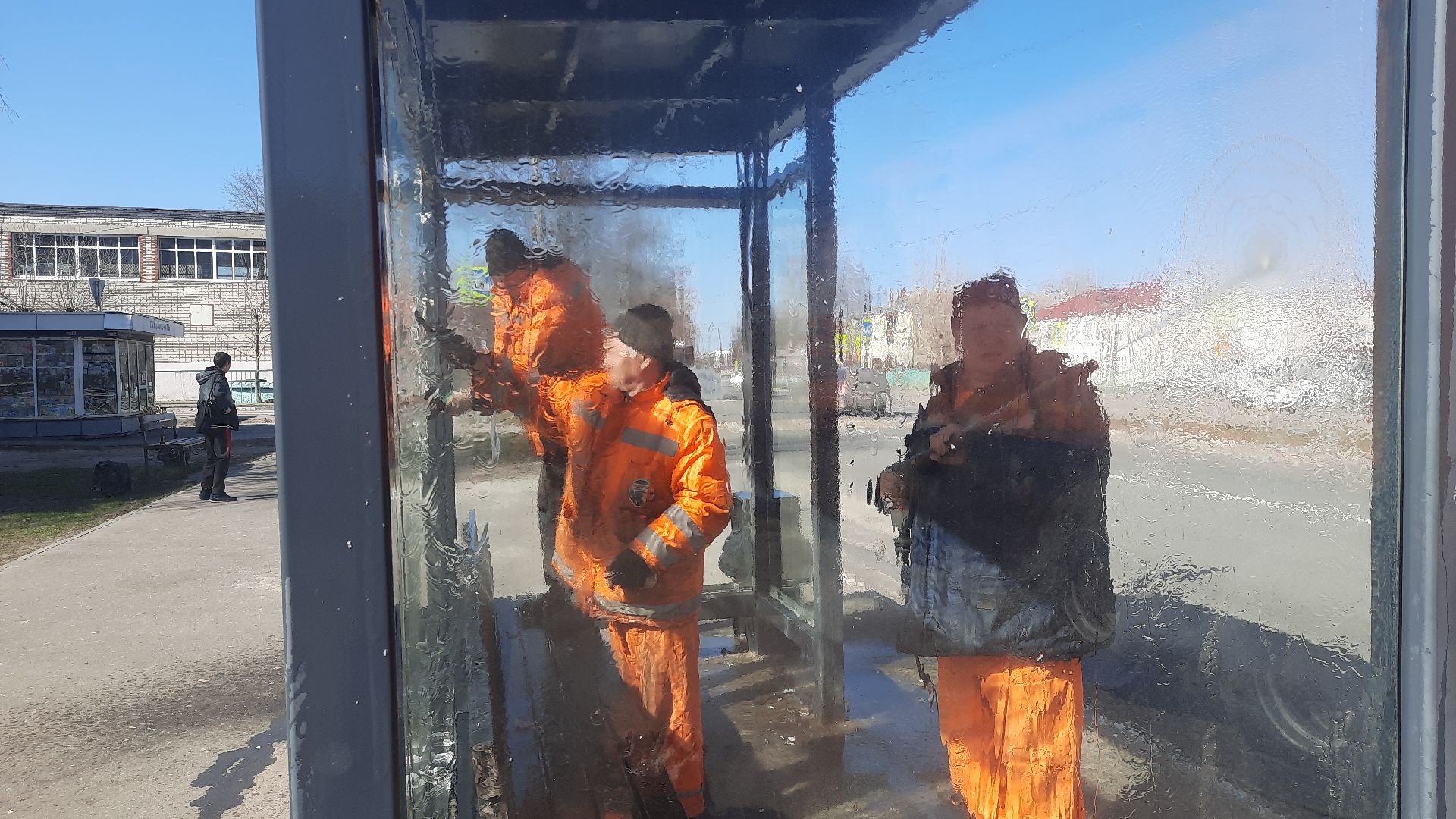 Шатура, перемены, мытьё остановок