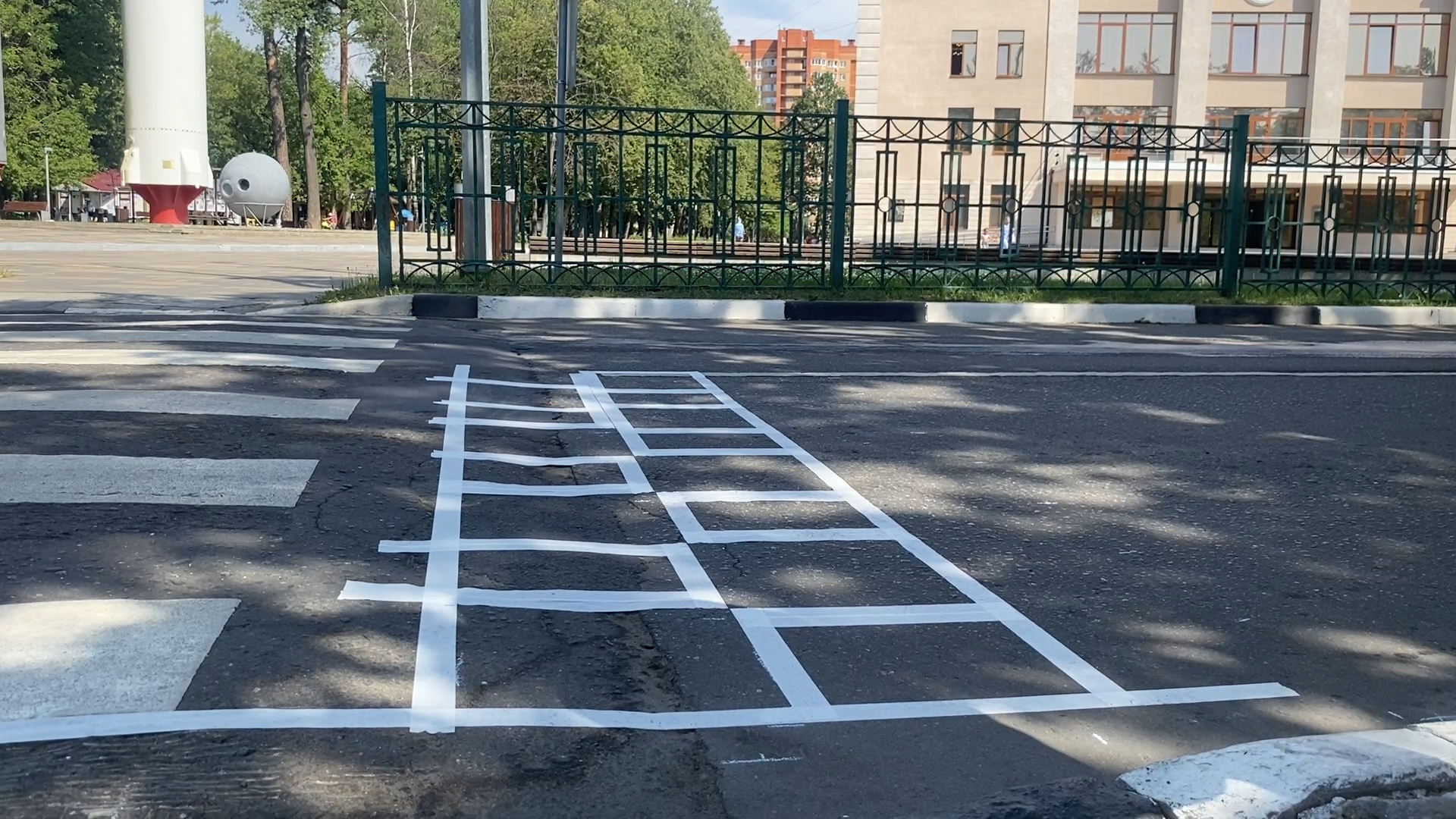 ИДН на дорогах, лежачий полицейский,дороги на Власихе, Нанесение разметки на дорогу, разметка дороги,