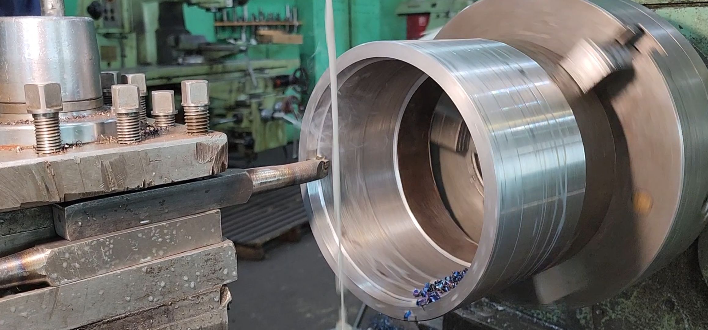 кашира, экономика, гофрон, молодые специалисты, сварщик, группа компаний даф, гофрокартон, токарь, колледж московия,