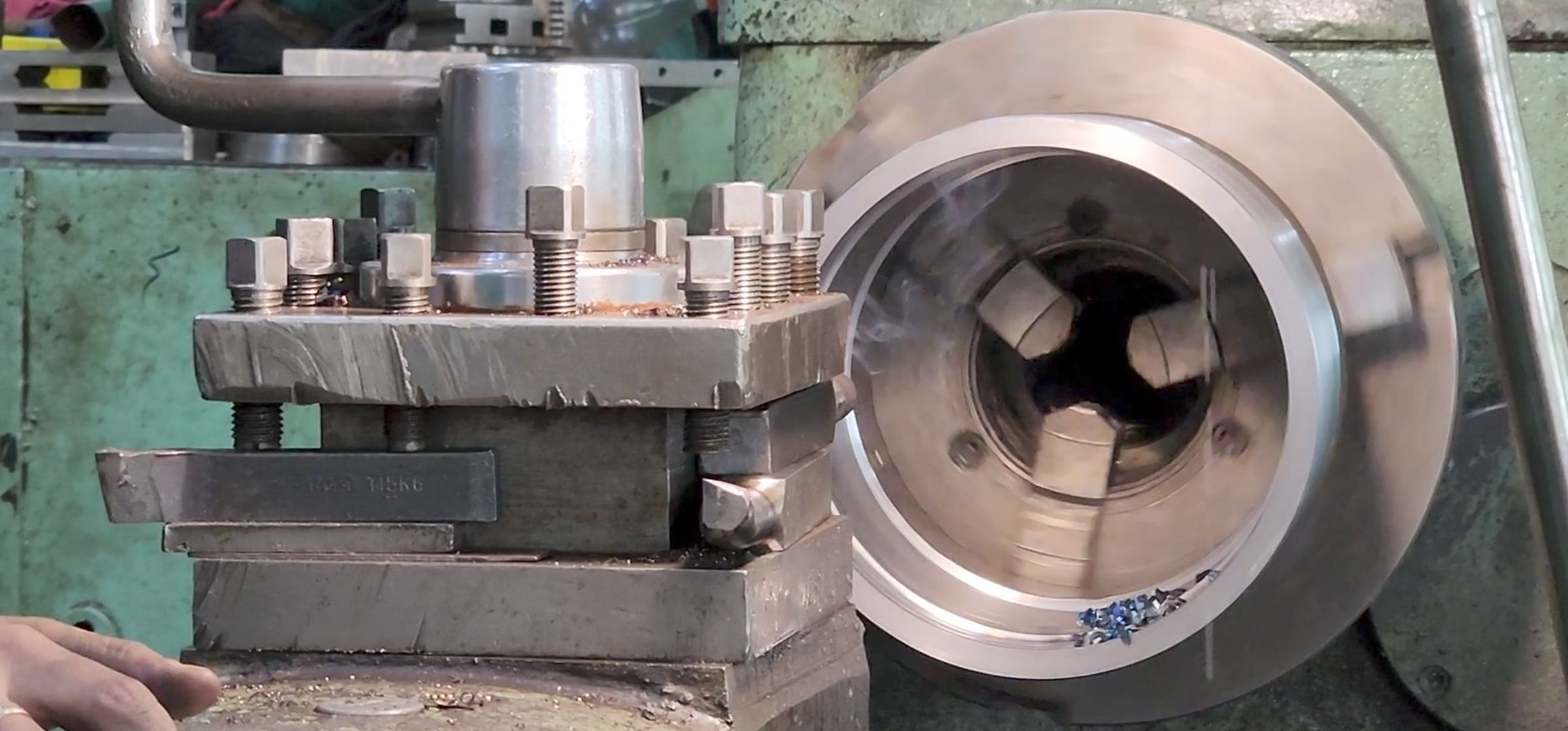 кашира, экономика, гофрон, молодые специалисты, сварщик, группа компаний даф, гофрокартон, токарь, колледж московия,