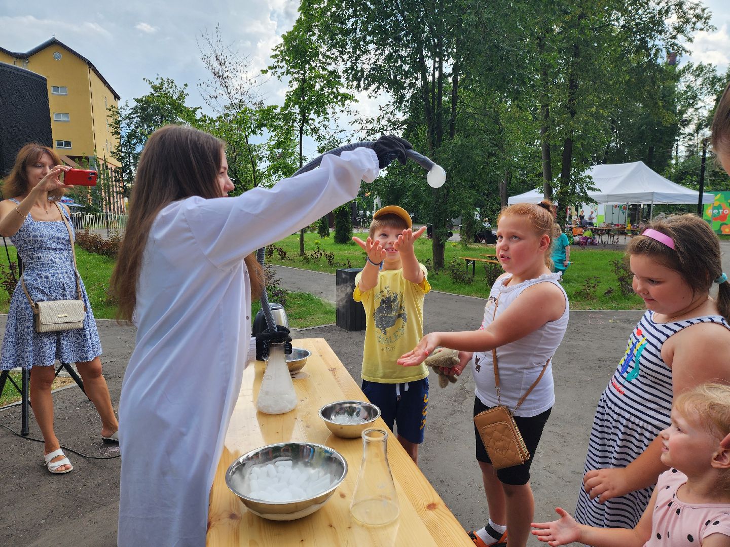 ногинск, парк, шоу сухого льда, общество, жители, дети, парки подмосковья, глуховский парк,