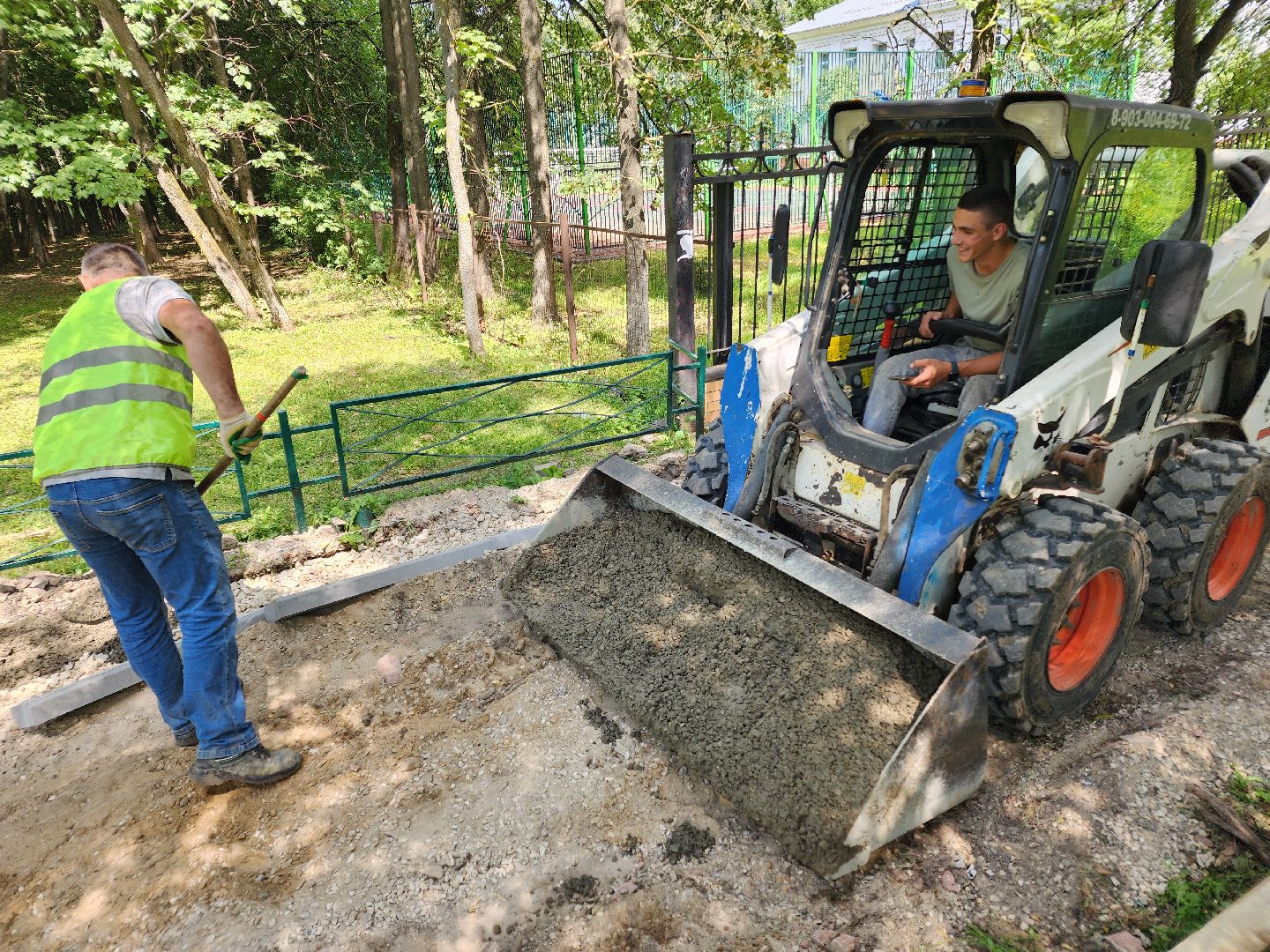 чехов, улица Чехова, строительство тротуара, нацпроект безопасные и качественные автодороги, благоустройство,