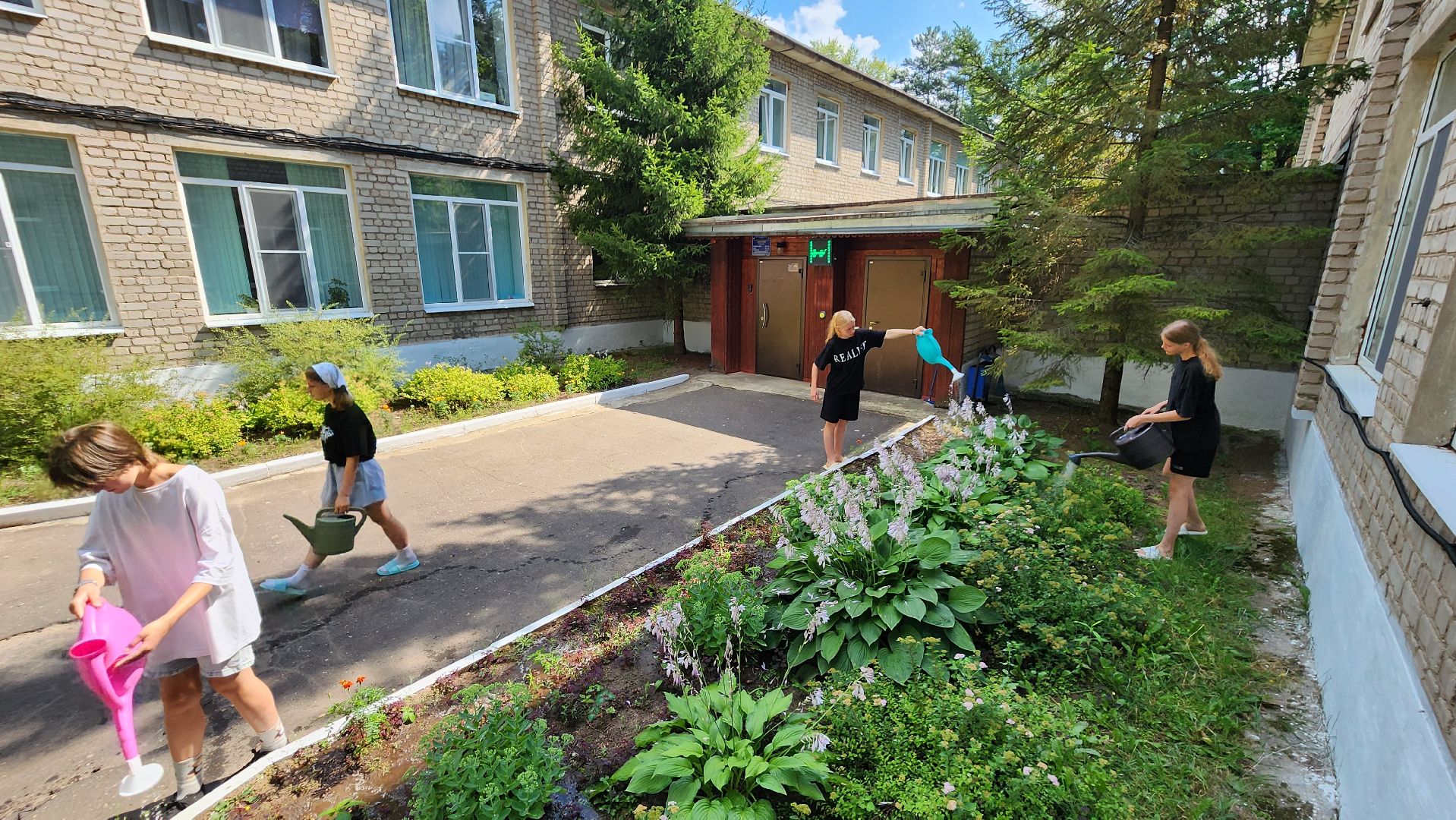 протвино, реабилитационный центр, подростки, трудовое лето, благоустройство,