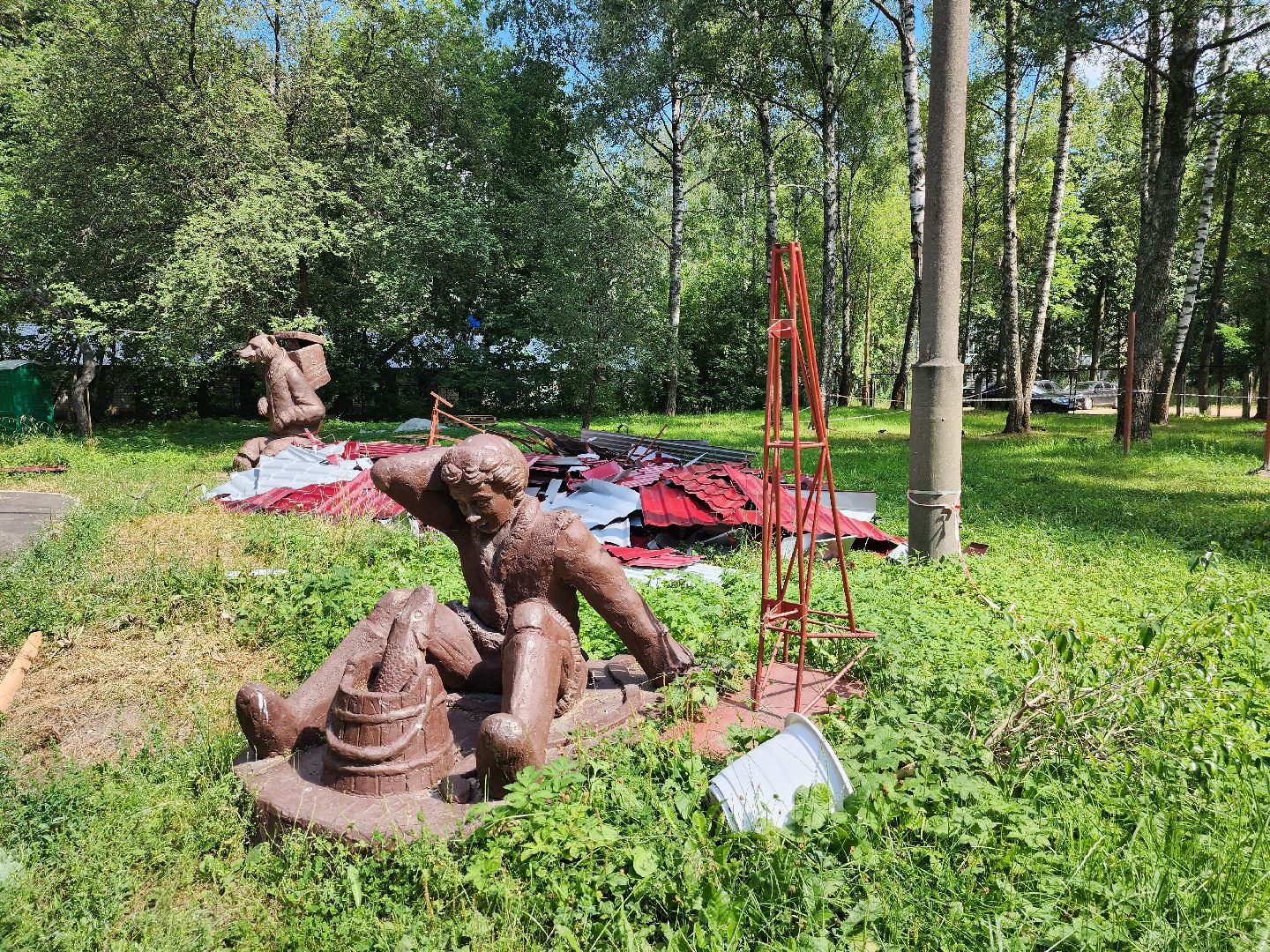 Дубна, Капитальный ремонт, центр дополнительного образования, Демонтаж окон, Монтаж кровли,