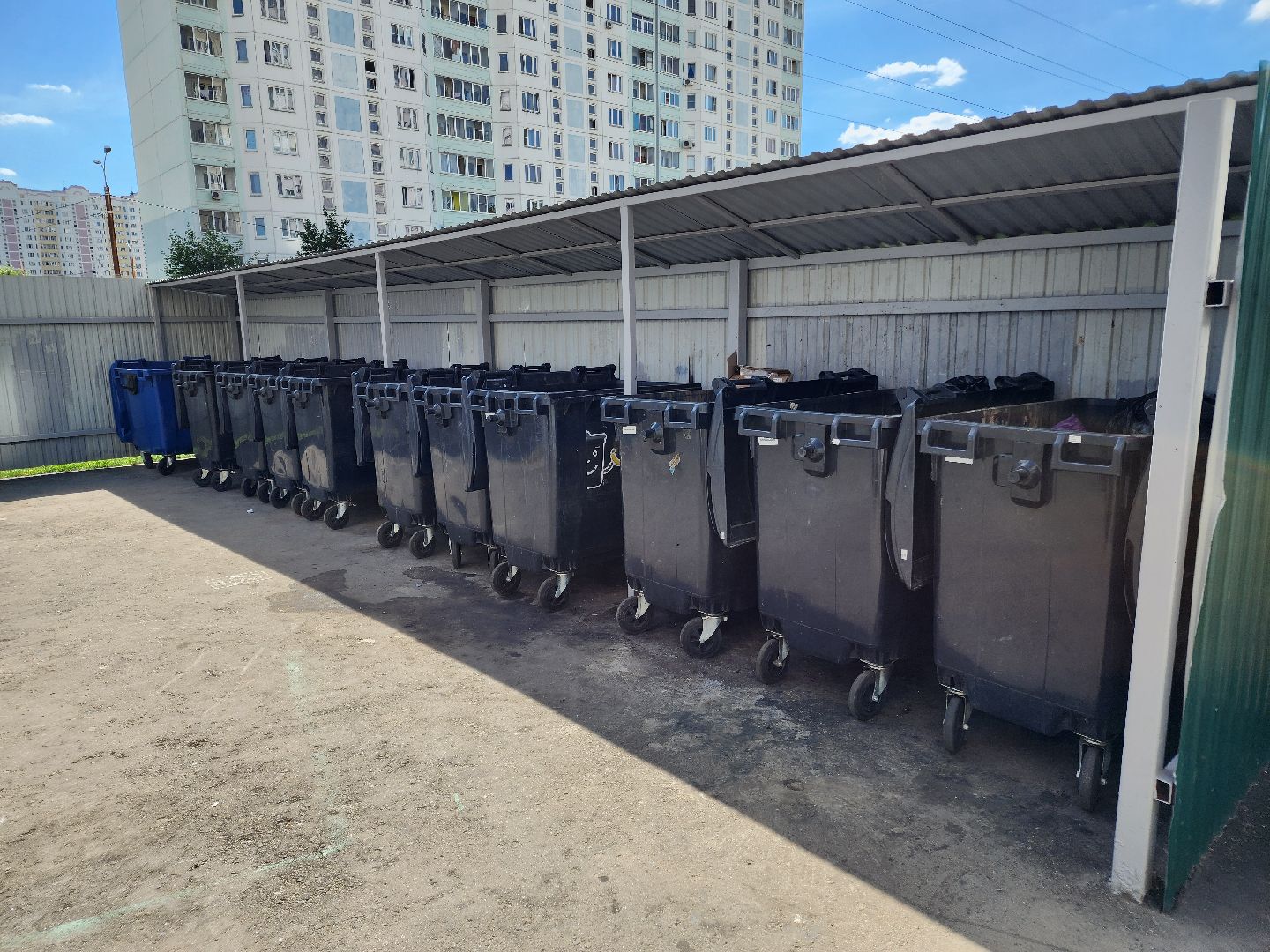 Чехов, городской округ Чехов, обращение с ТКО, вывоз мусора, дополнительные баки, бункеры для крупногабаритных отходов, дополнительные контейнеры, контейнерные площадки, борьба с навалами, региональный оператор МСК-НТ,