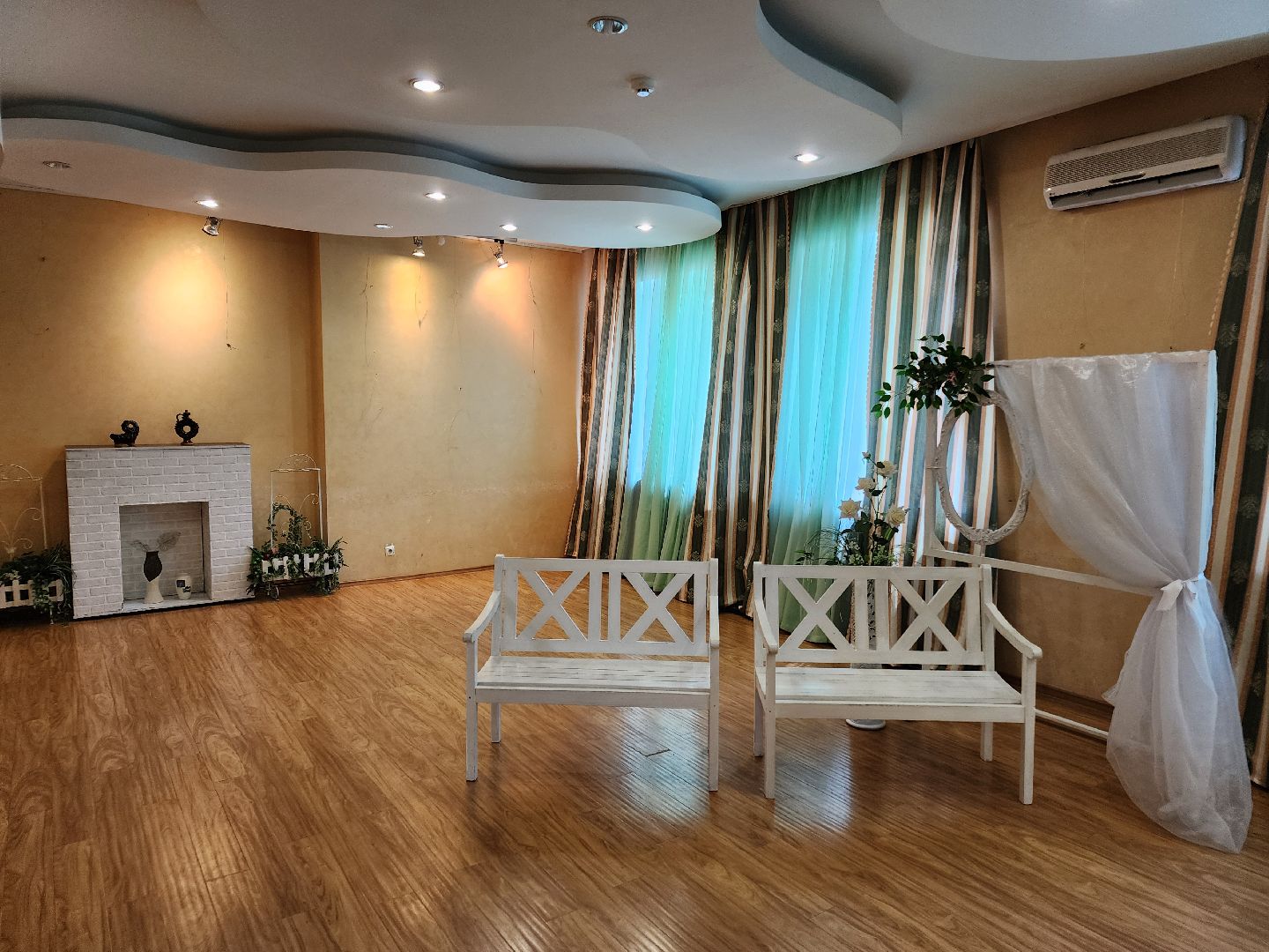 Чехов, дворец культуры Дружба, выездная регистрация брака, бракосочетание, ЗАГС, Свадьба в Подмосковье, Минсоцразвития Московской области, дополнительные площадки, церемония, торжество,