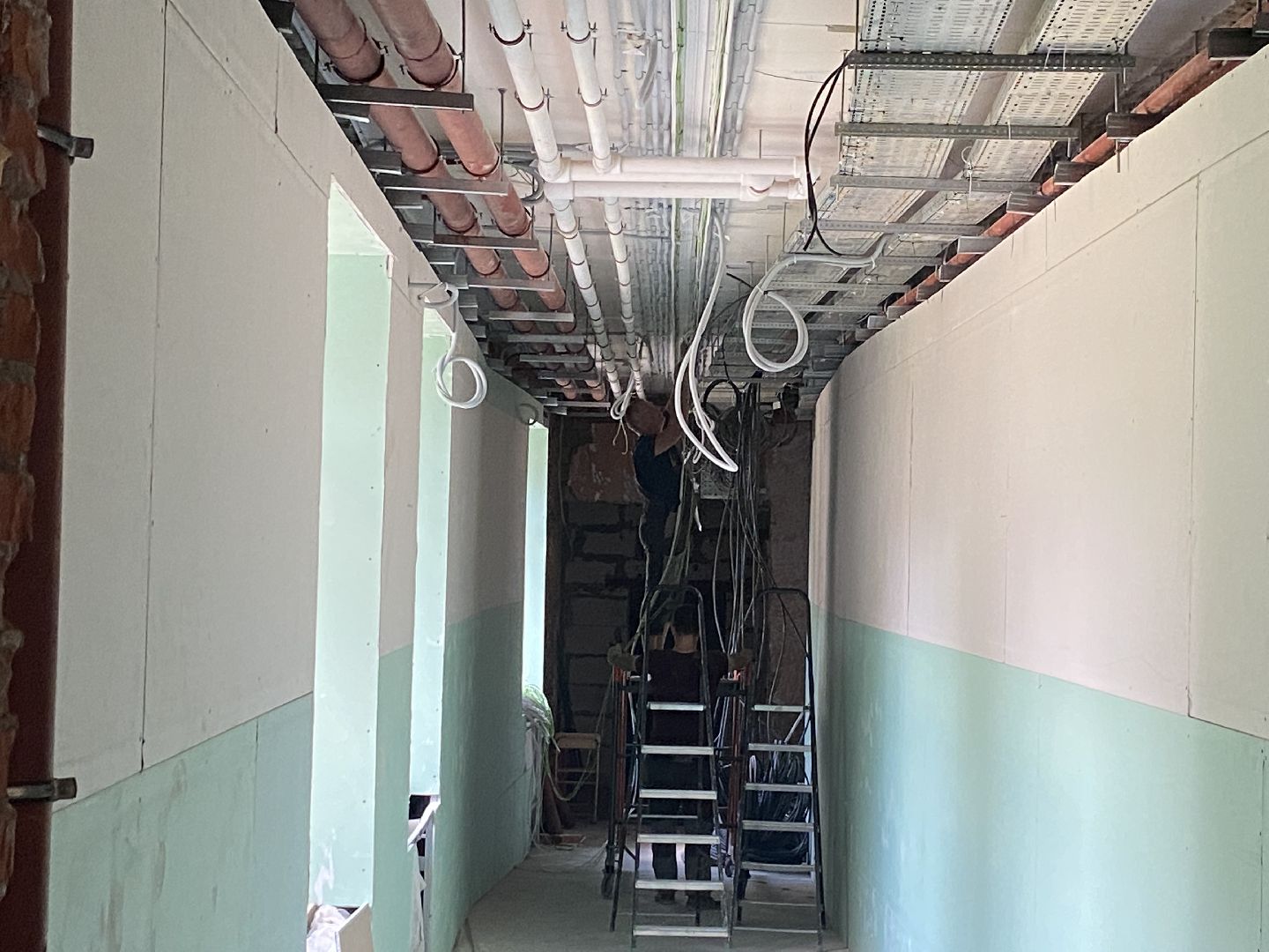 капремонт поповки, капитальный ремонт школы попова, власиха школа попова, школа АС Попова, власиха школа им ас попова,